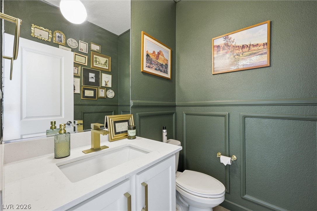 6922 Desert Finch Street