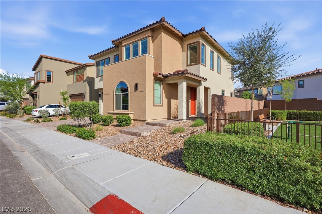 6922 Desert Finch Street