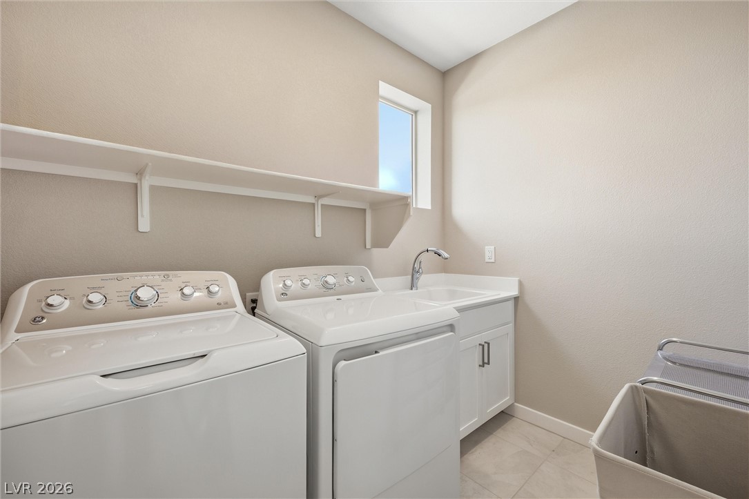 6922 Desert Finch Street