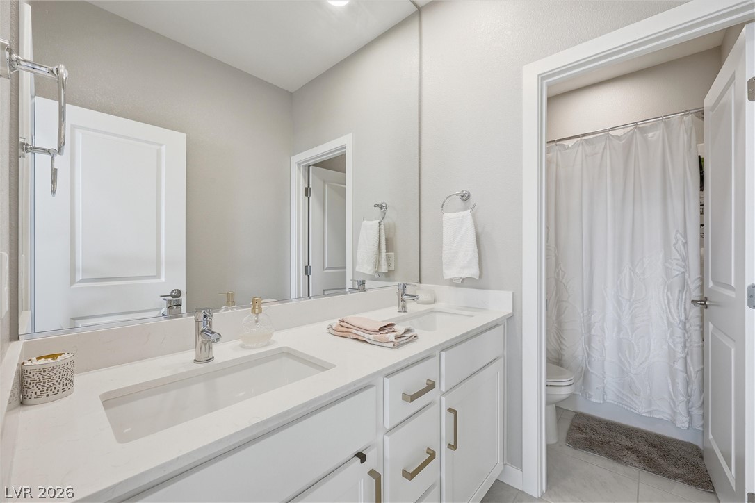 6922 Desert Finch Street