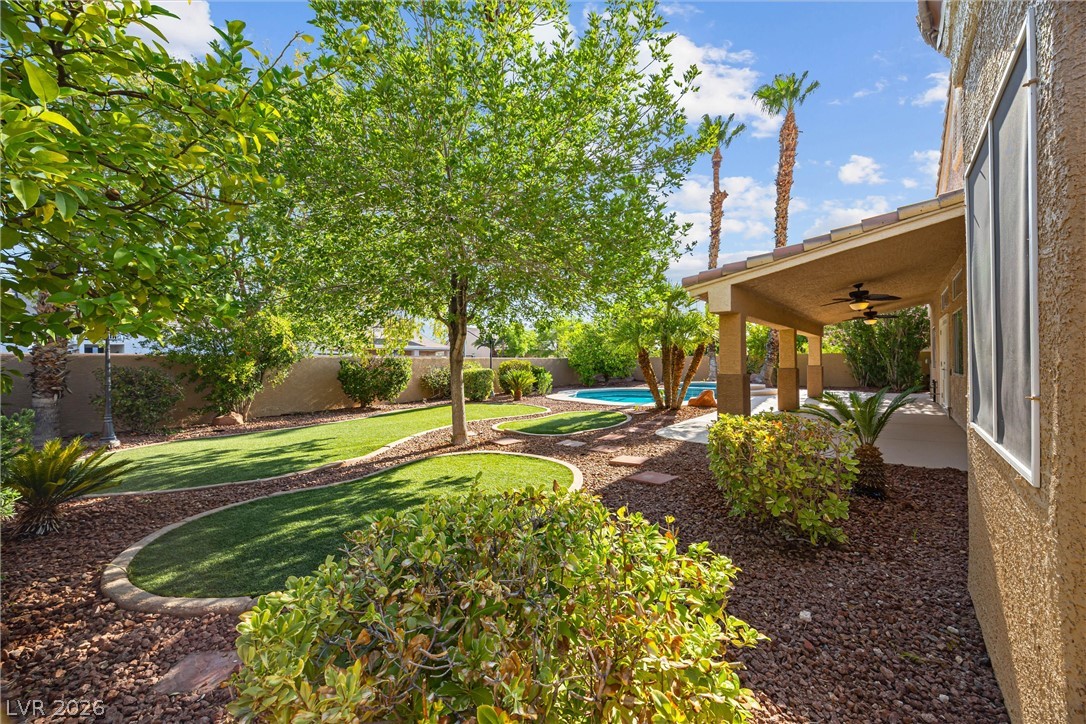5612 Summer Splash Court
