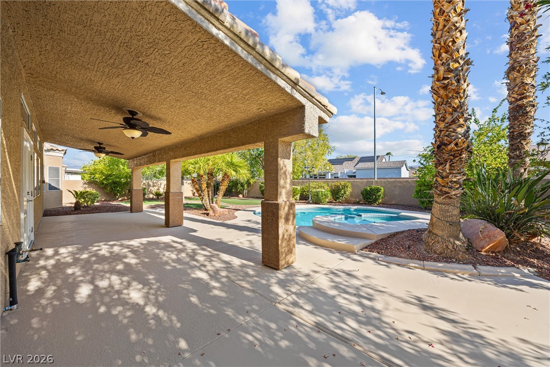 5612 Summer Splash Court