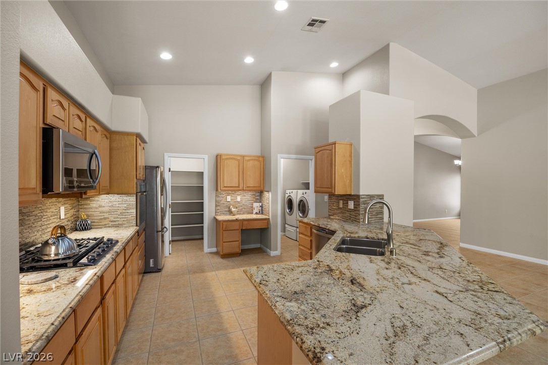 5612 Summer Splash Court