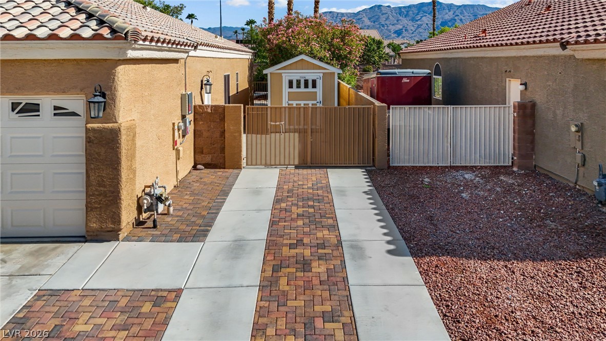 5612 Summer Splash Court