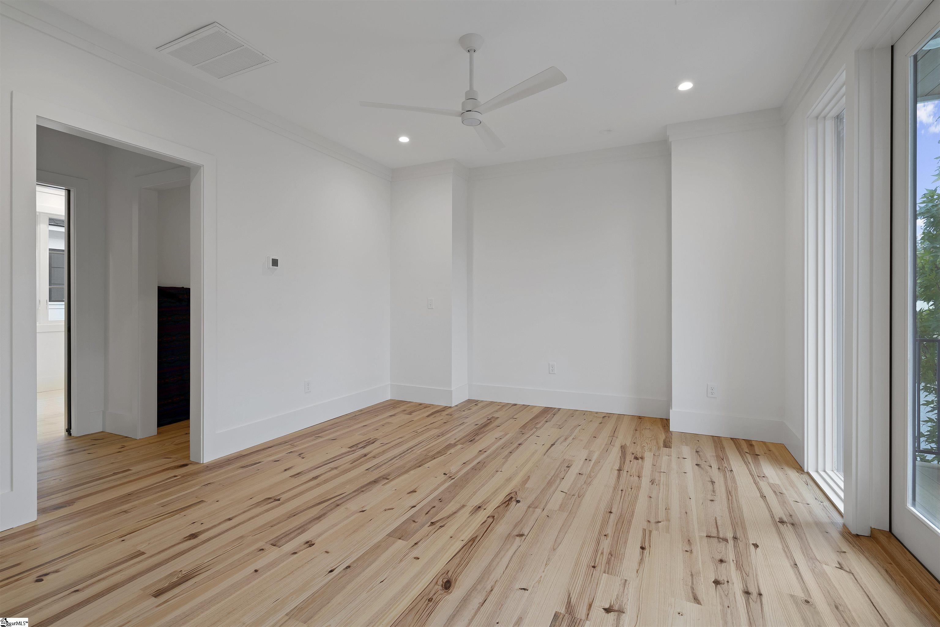 38 Claussen Avenue