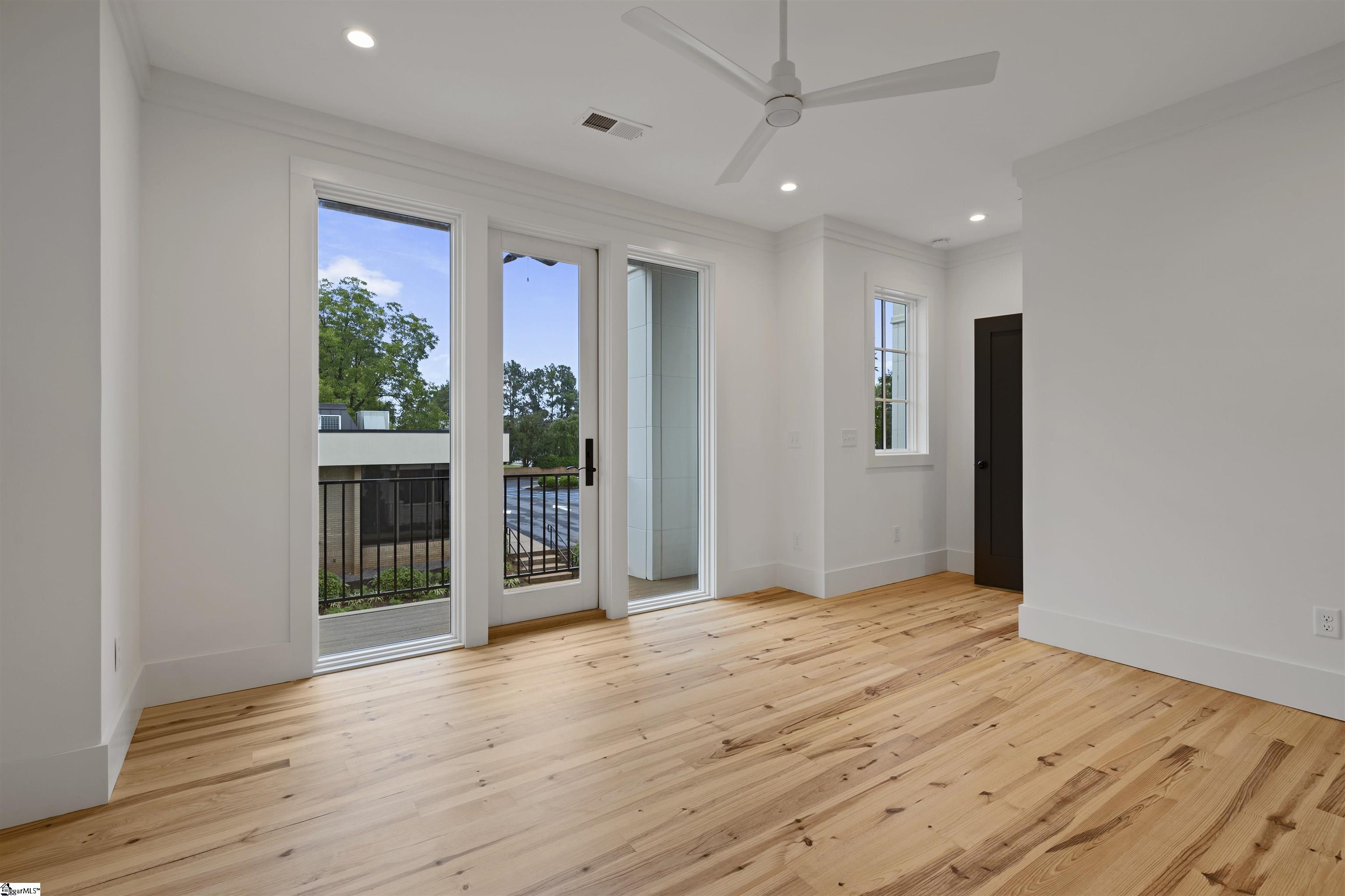 38 Claussen Avenue