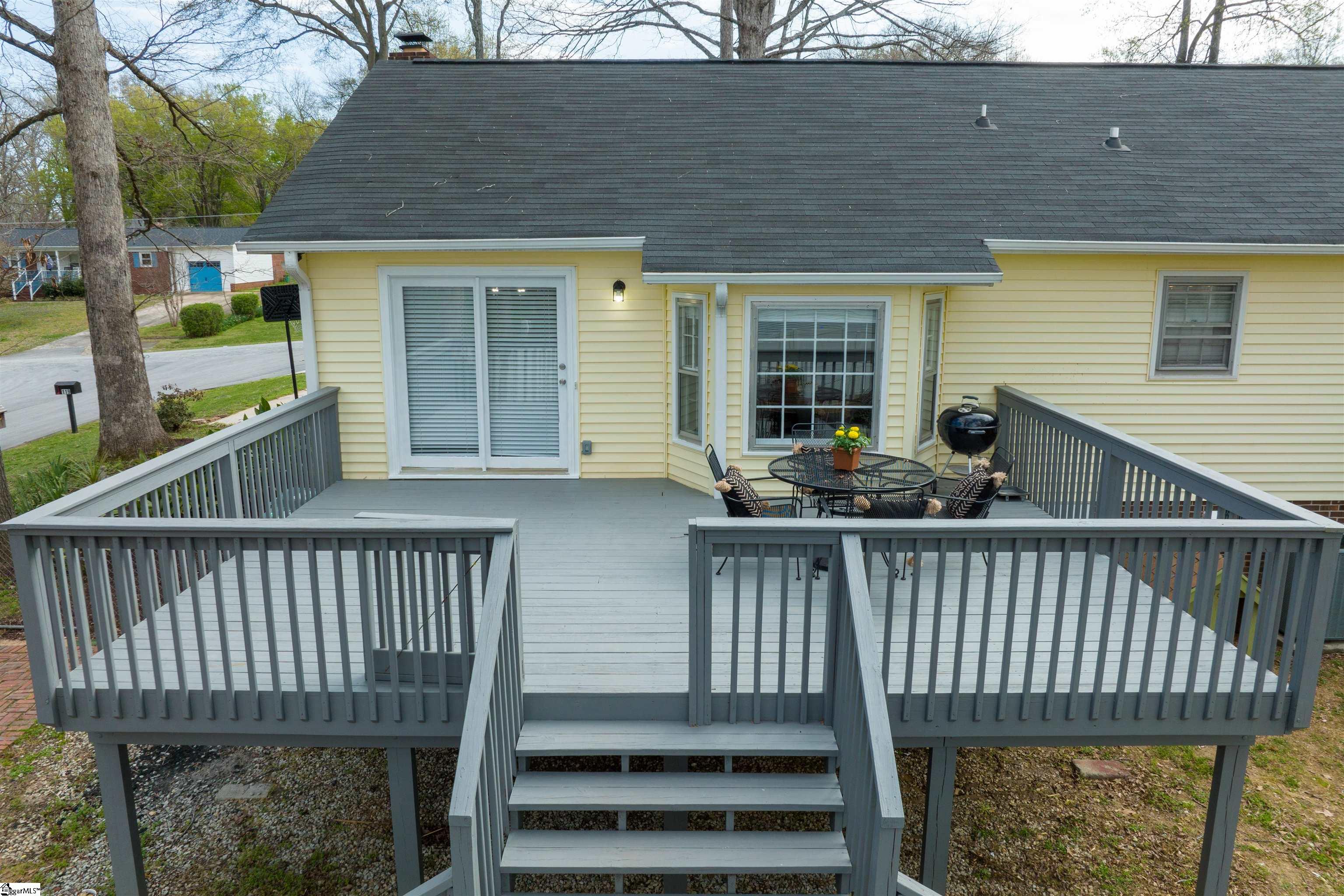 119 Oak Drive