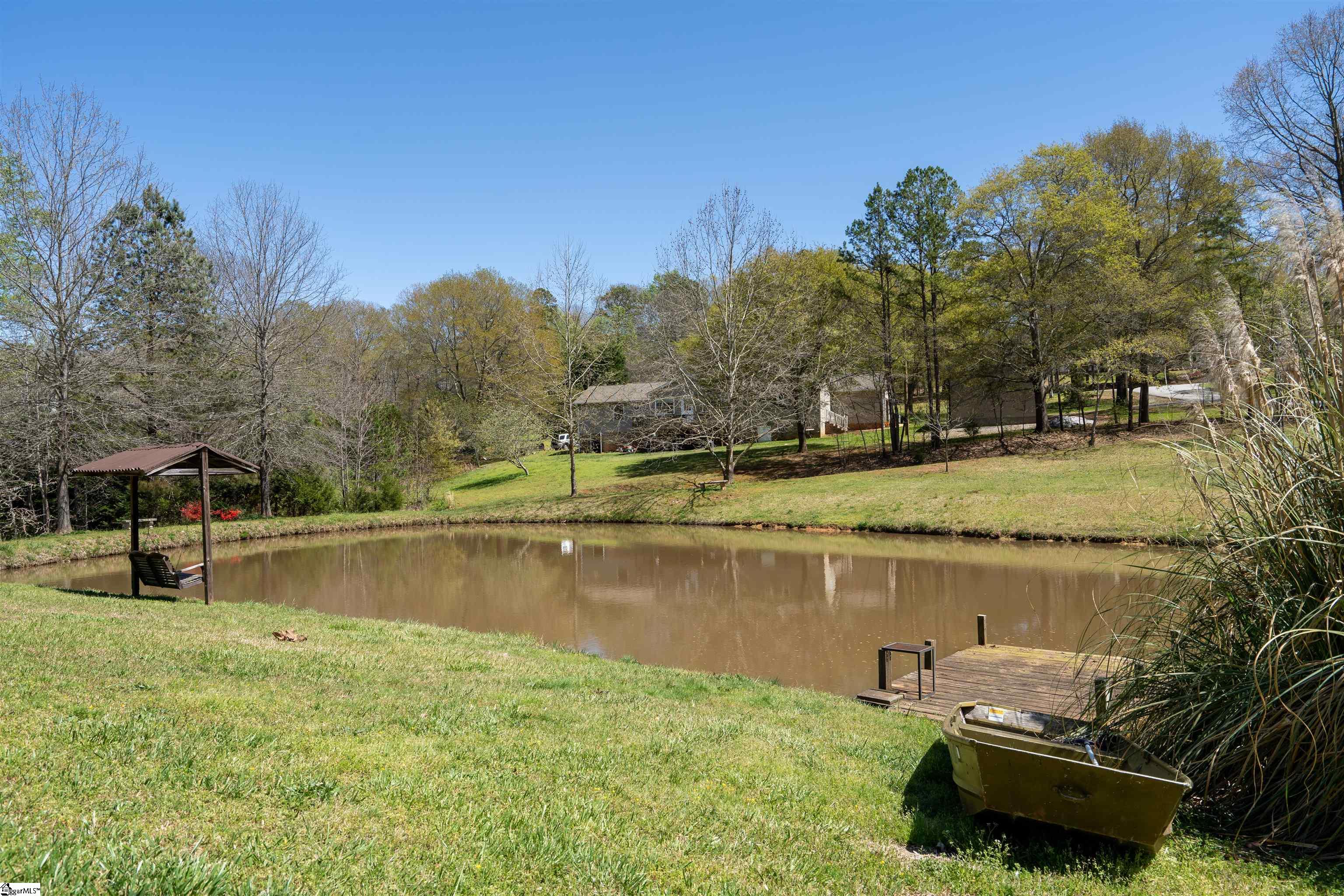 8 Nicklaus Drive