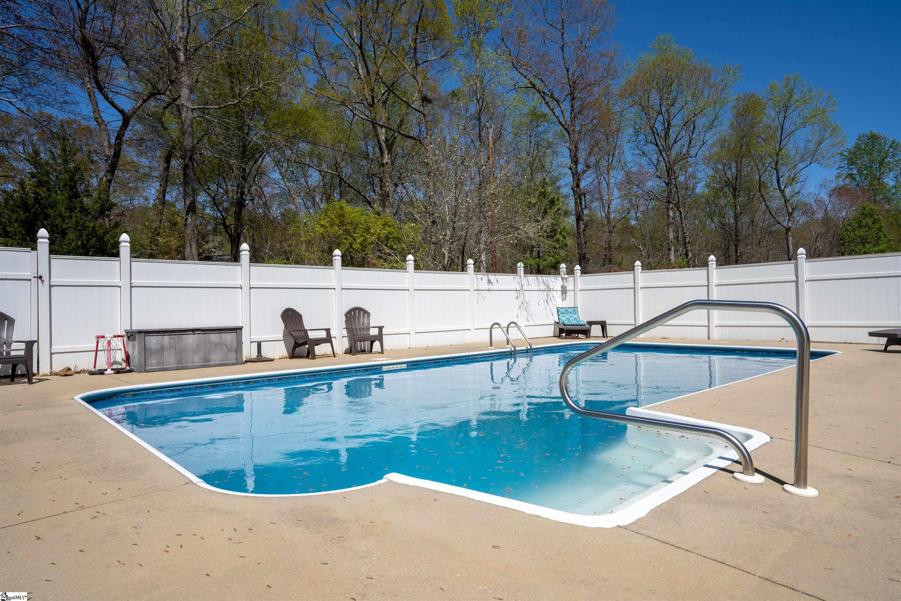 8 Nicklaus Drive
