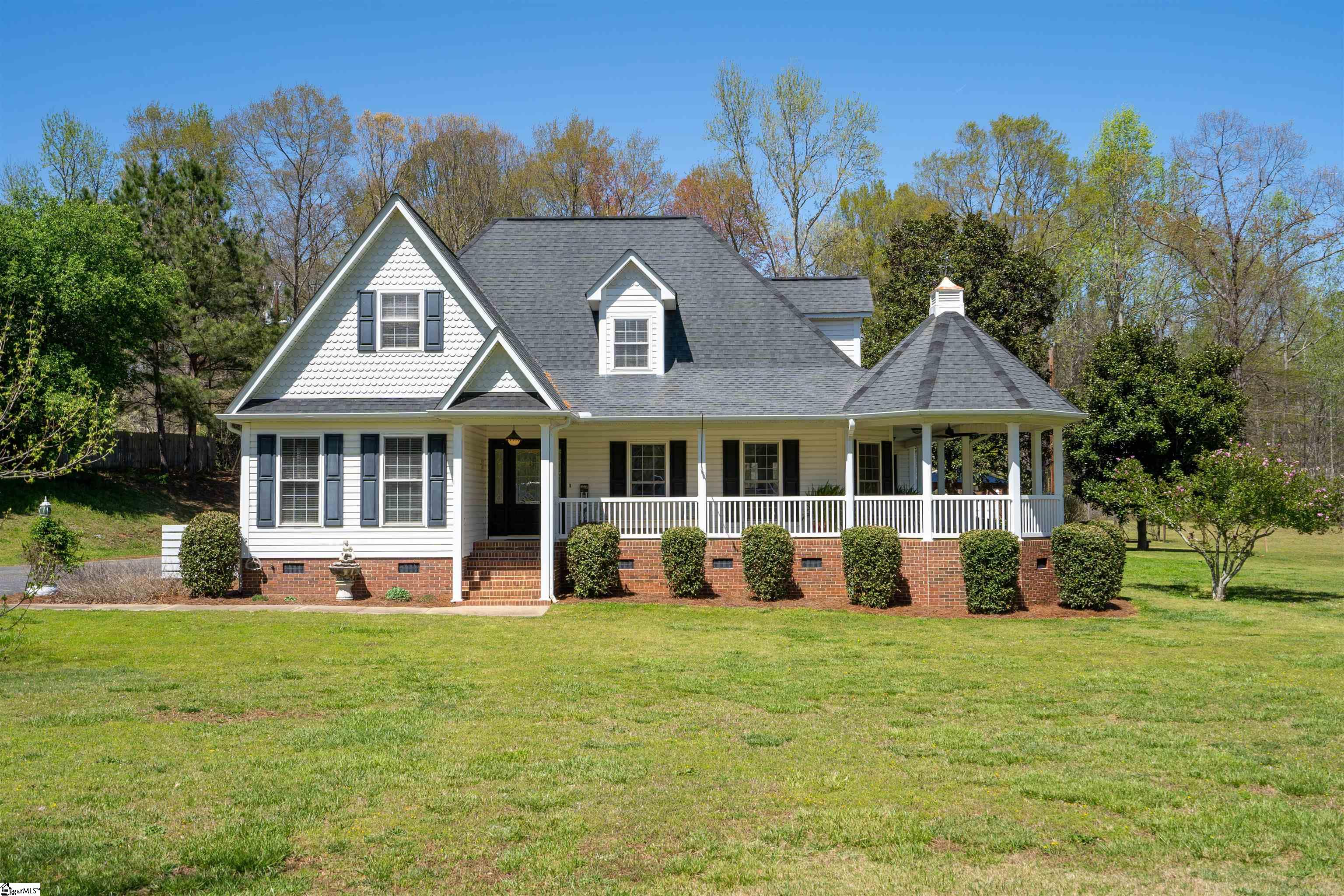 8 Nicklaus Drive