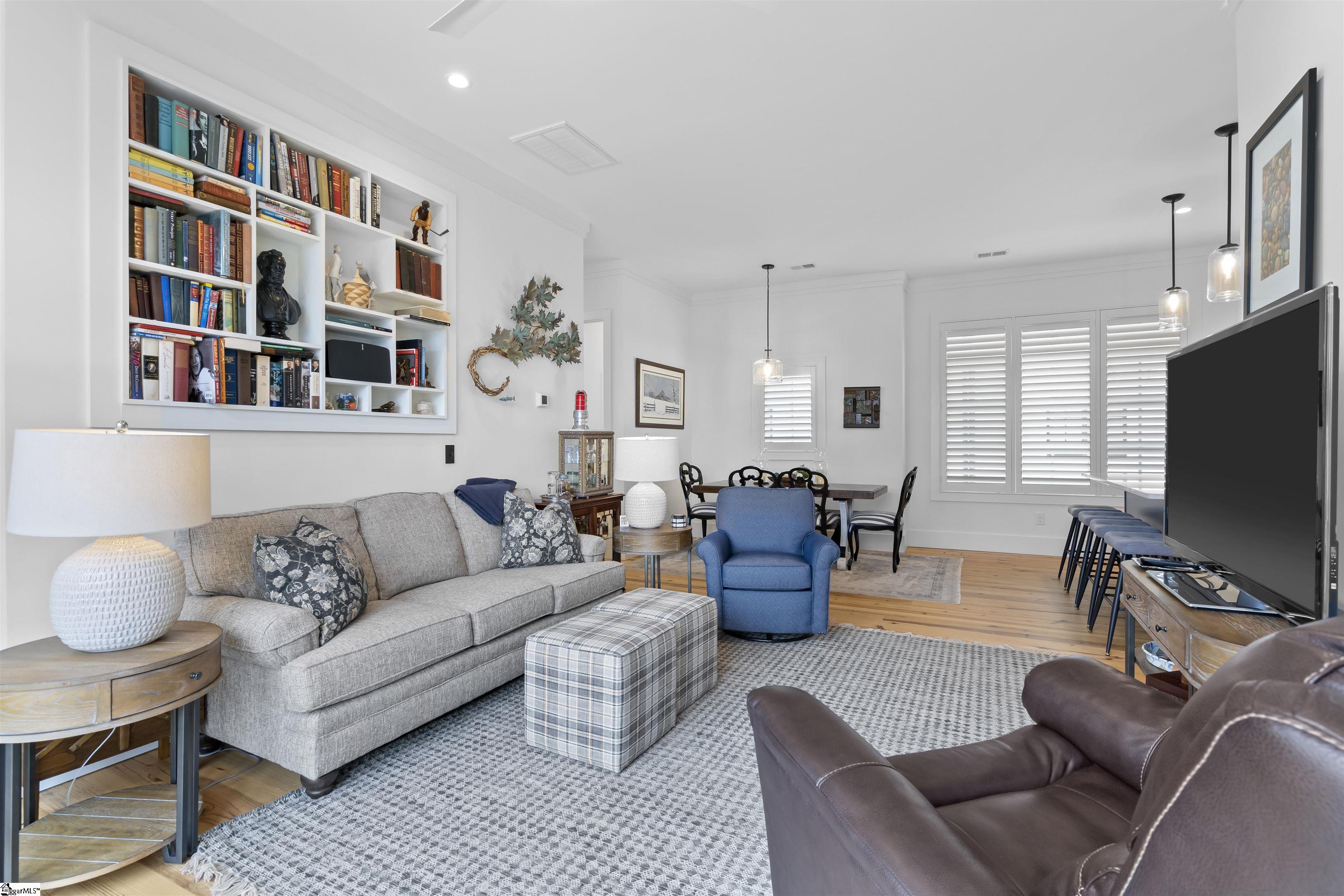 43 Thruston Street