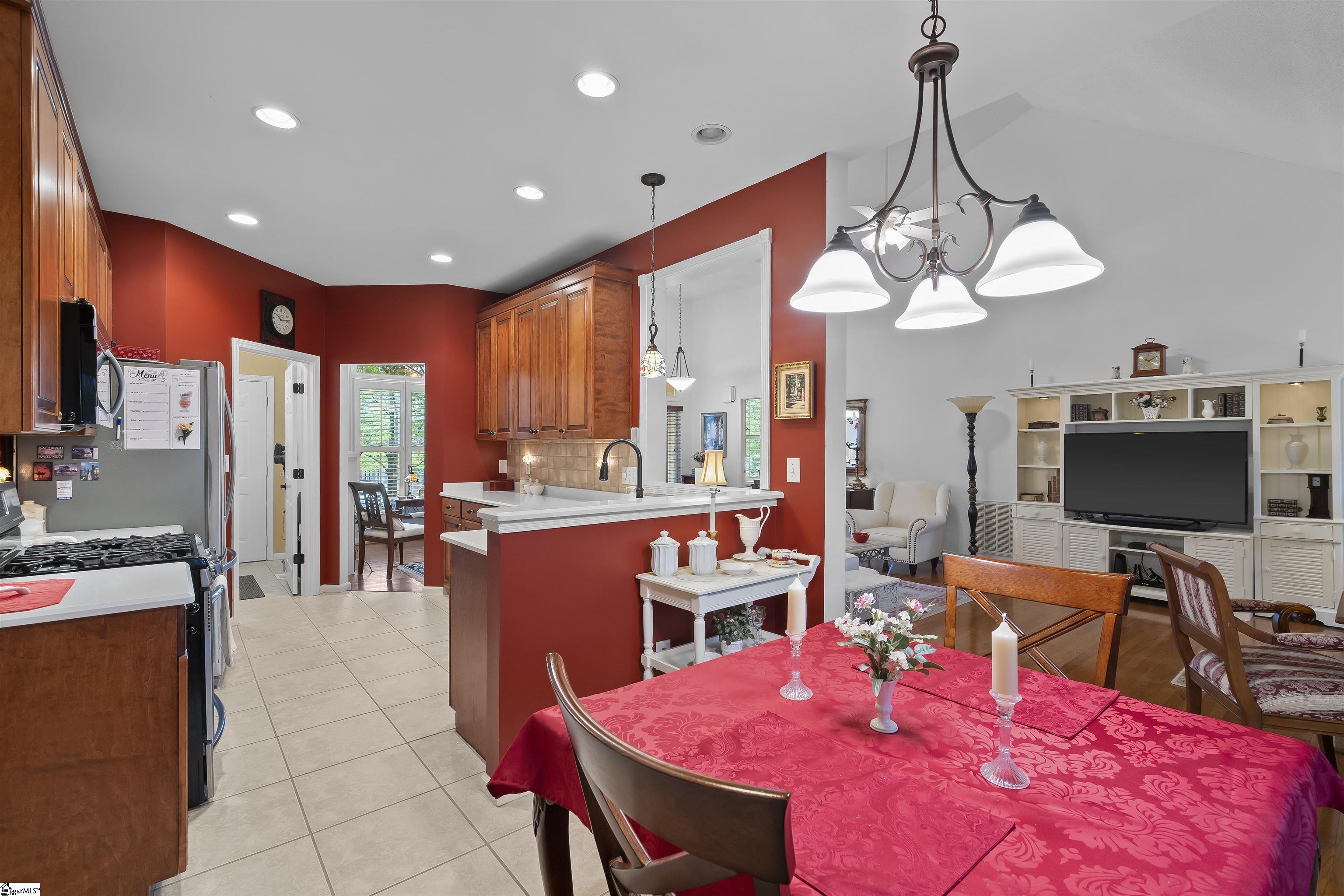 1 Fox Ridge Way