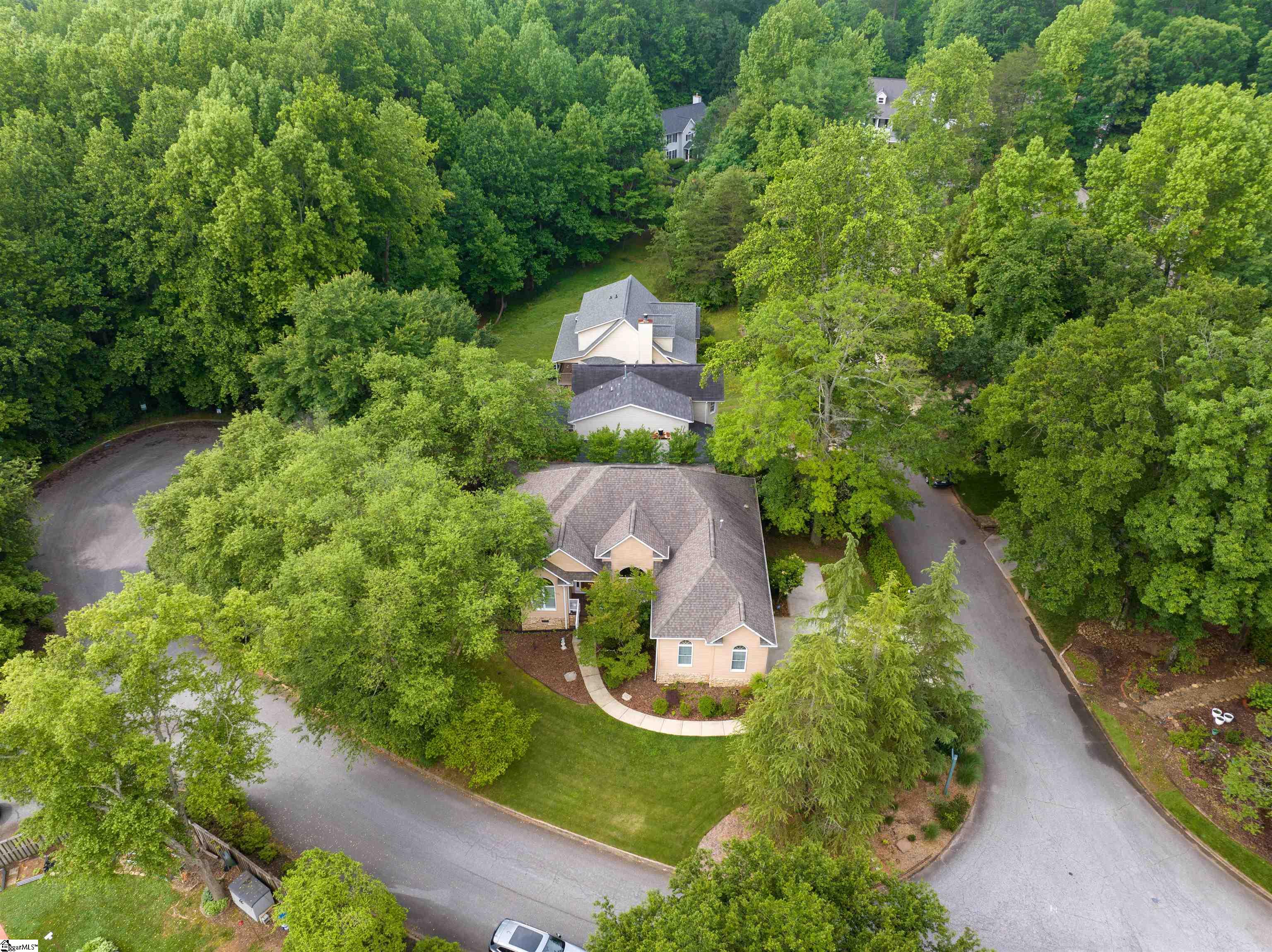 1 Fox Ridge Way