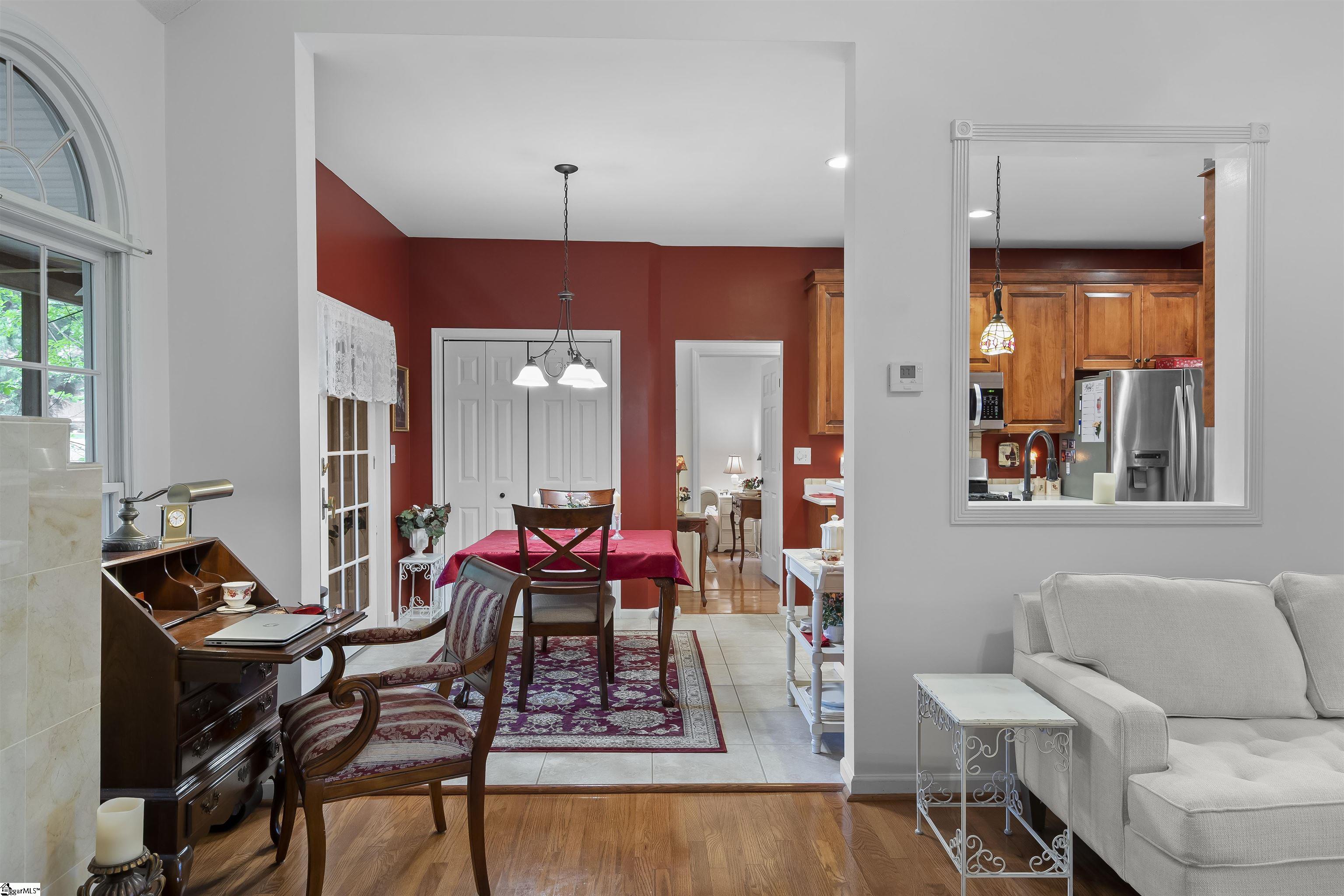 1 Fox Ridge Way