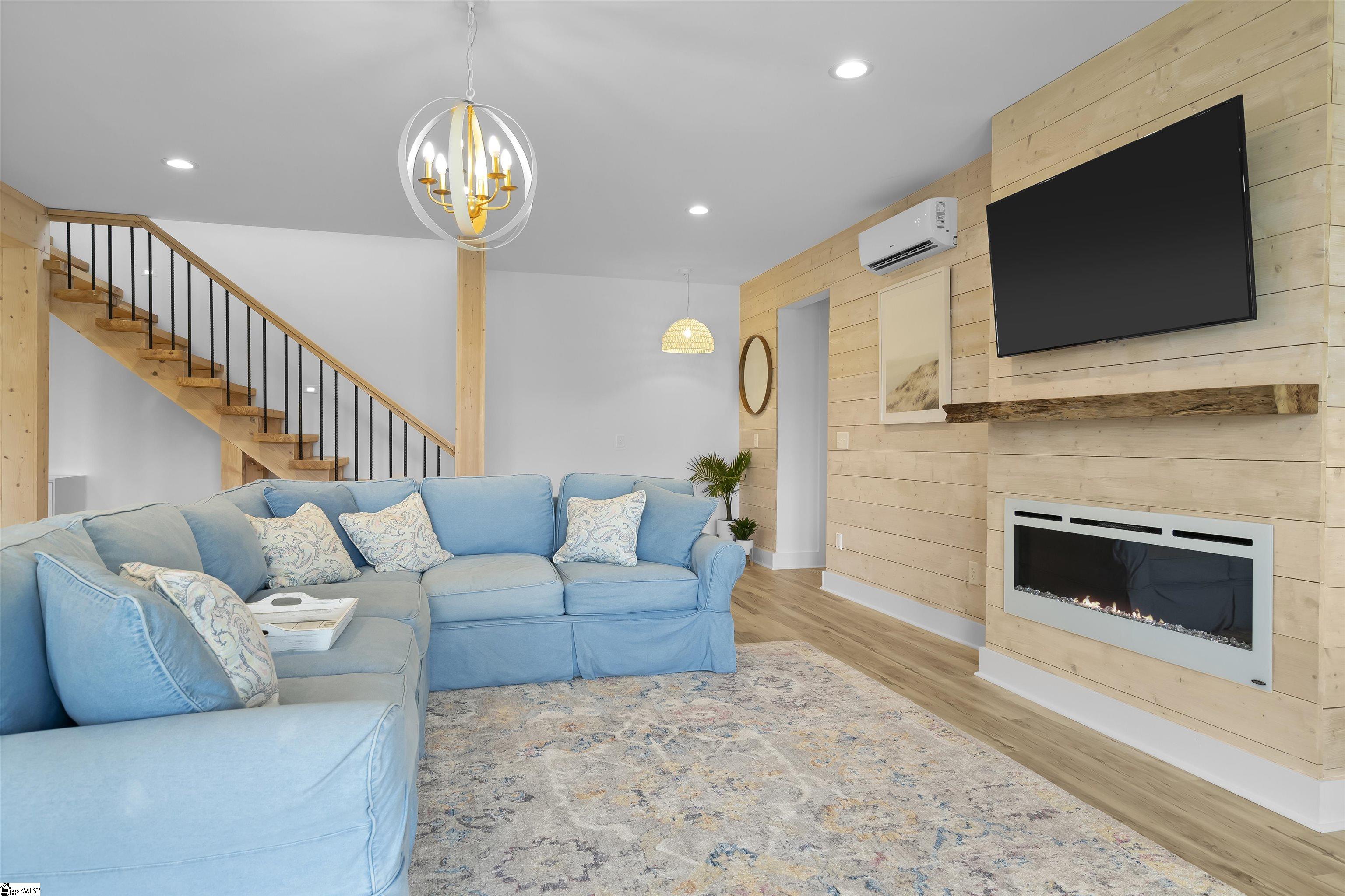 1573 Cooks Bridge Road