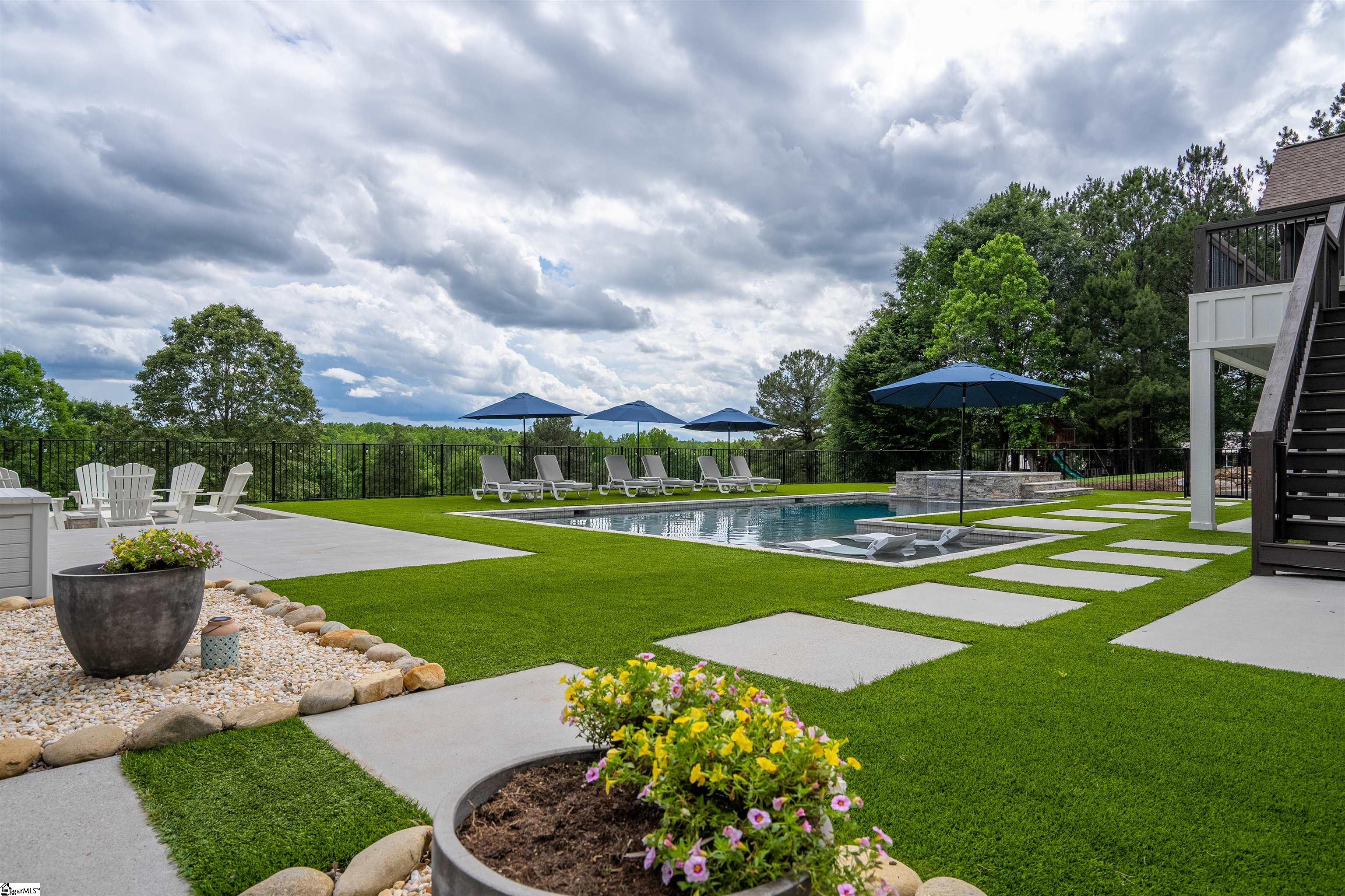 1573 Cooks Bridge Road