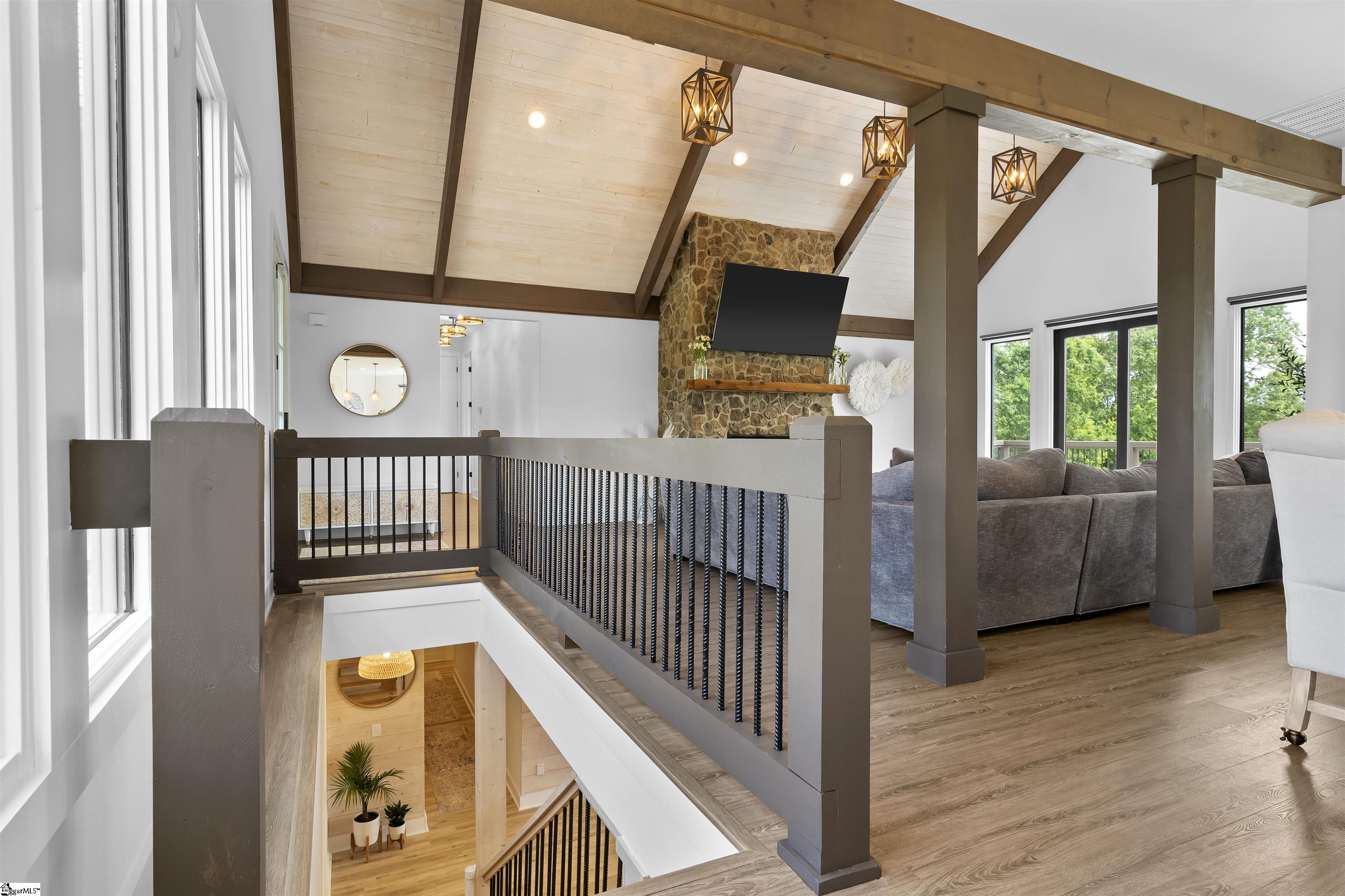 1573 Cooks Bridge Road