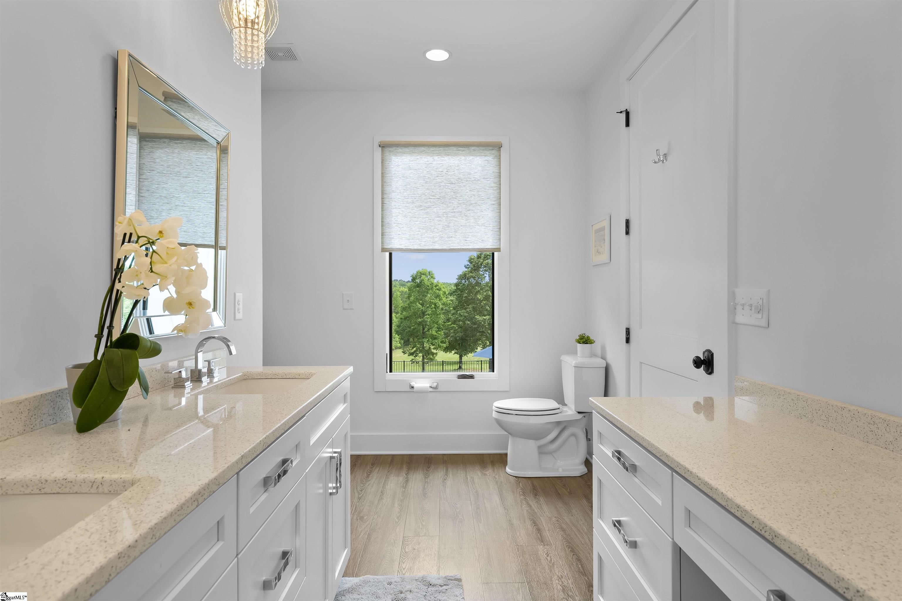 1573 Cooks Bridge Road