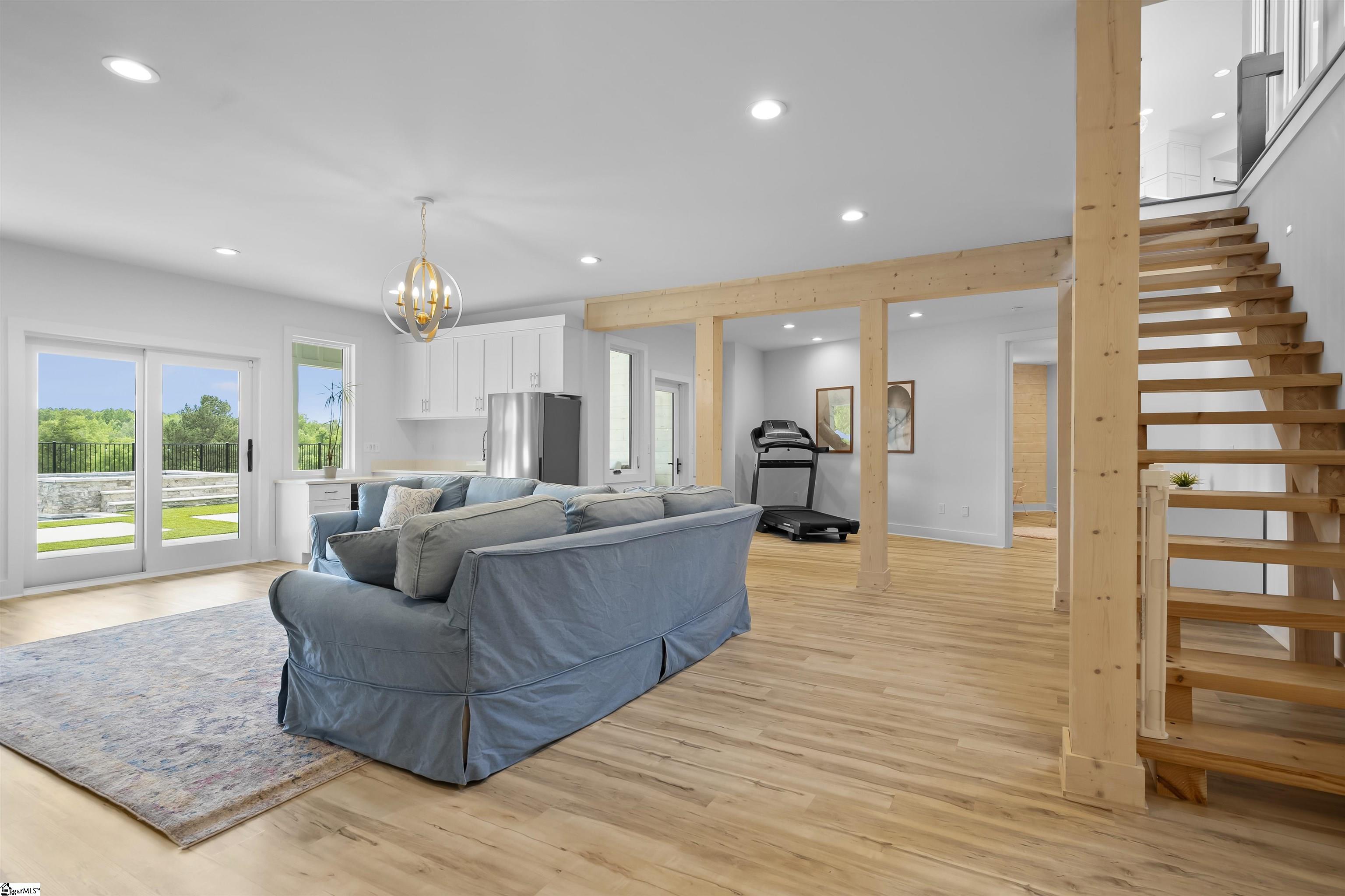 1573 Cooks Bridge Road