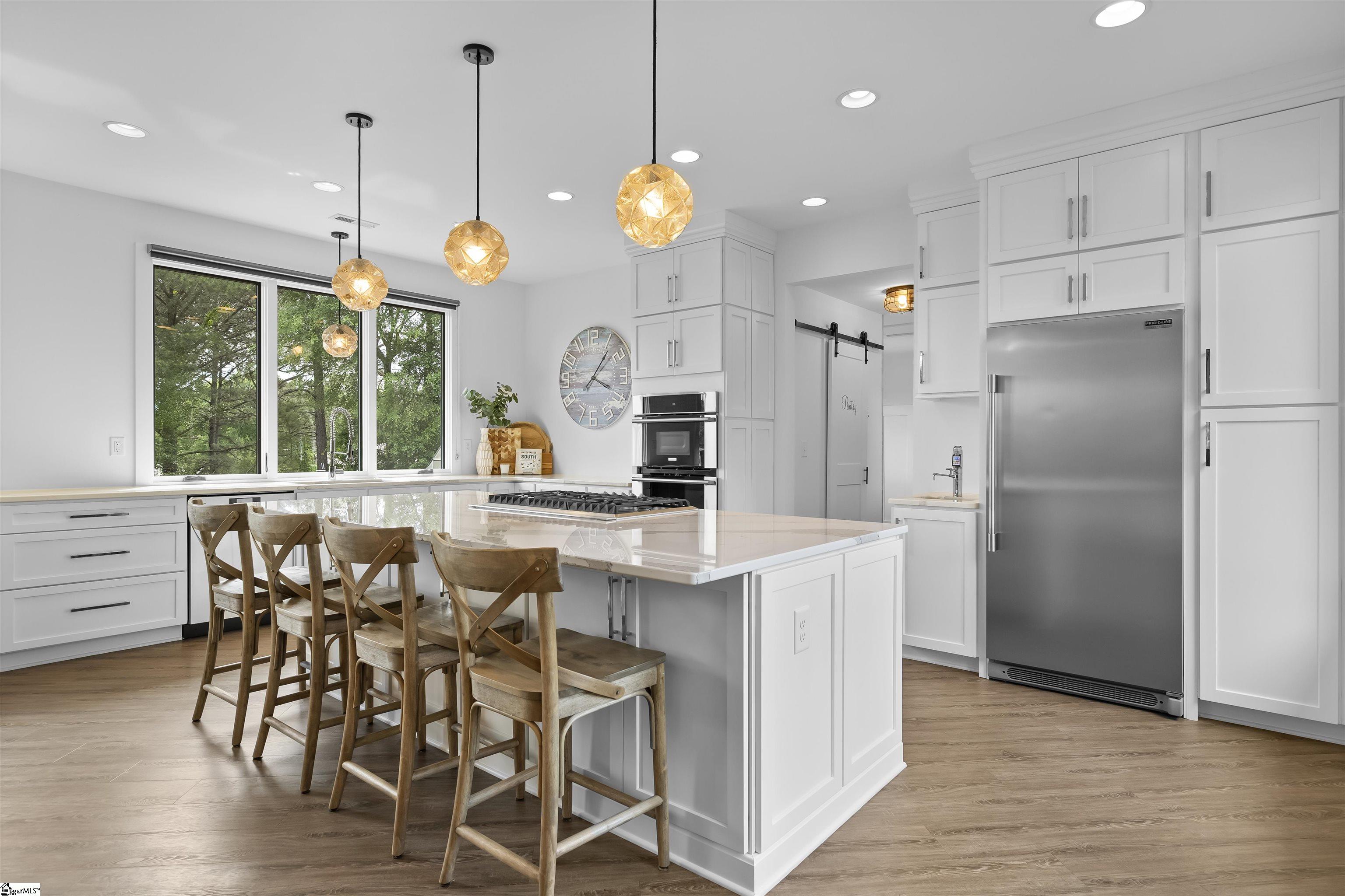 1573 Cooks Bridge Road