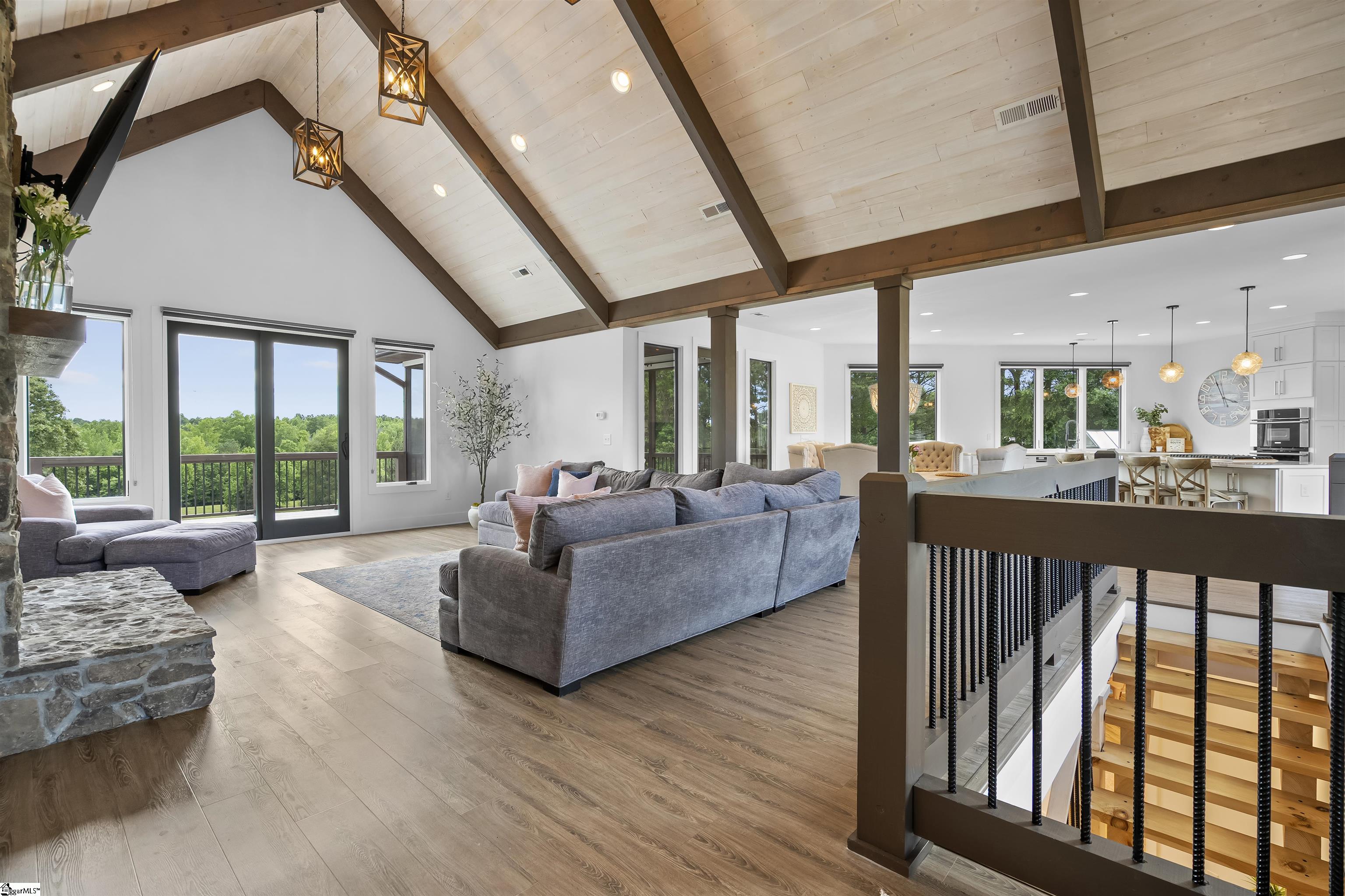 1573 Cooks Bridge Road