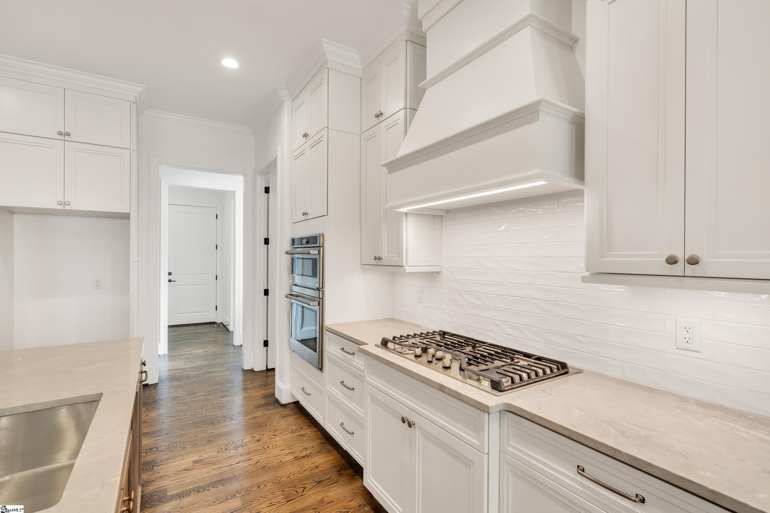 208 Chestnut Pond Lane