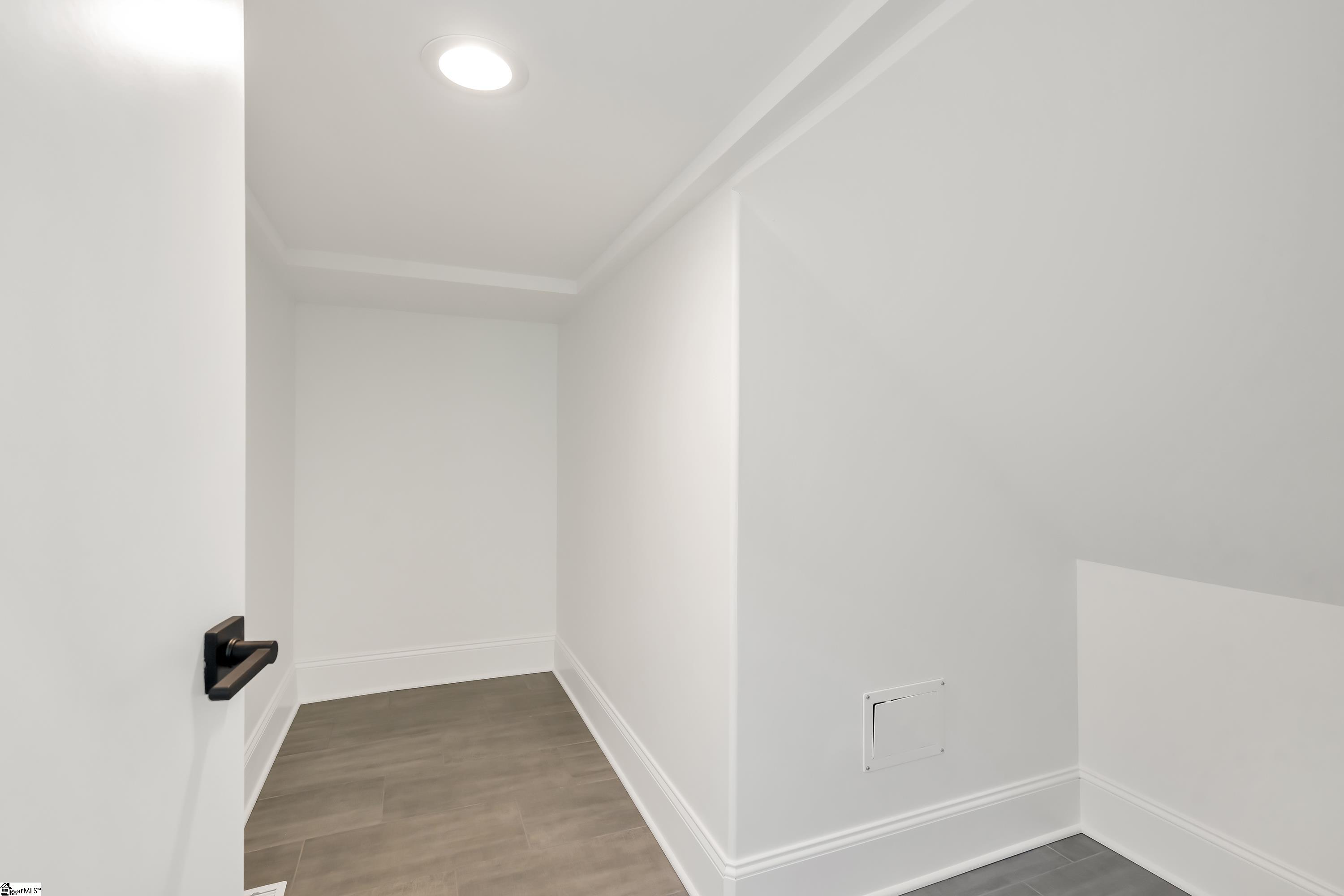 208 Chestnut Pond Lane