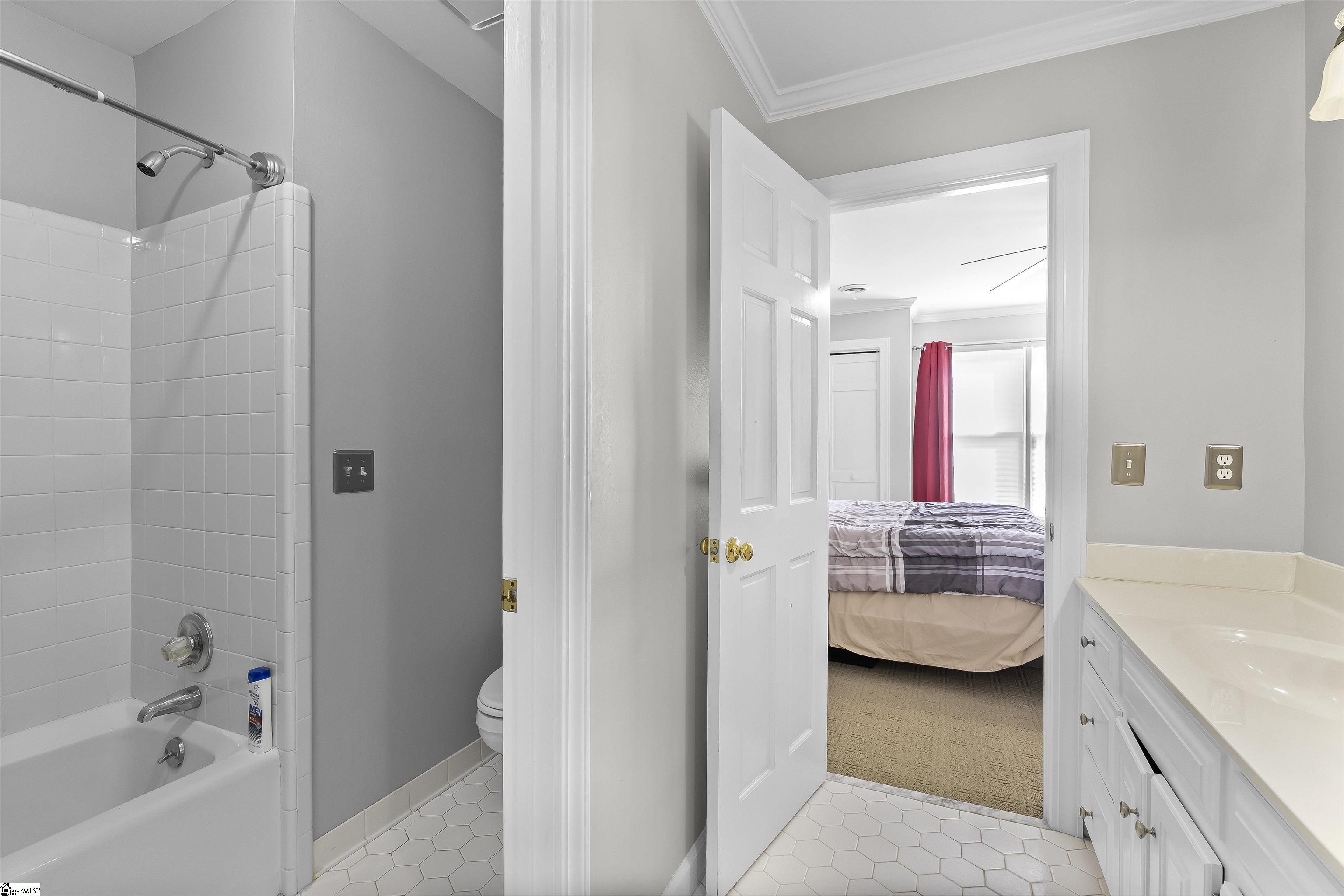 501 Meadowsweet Lane