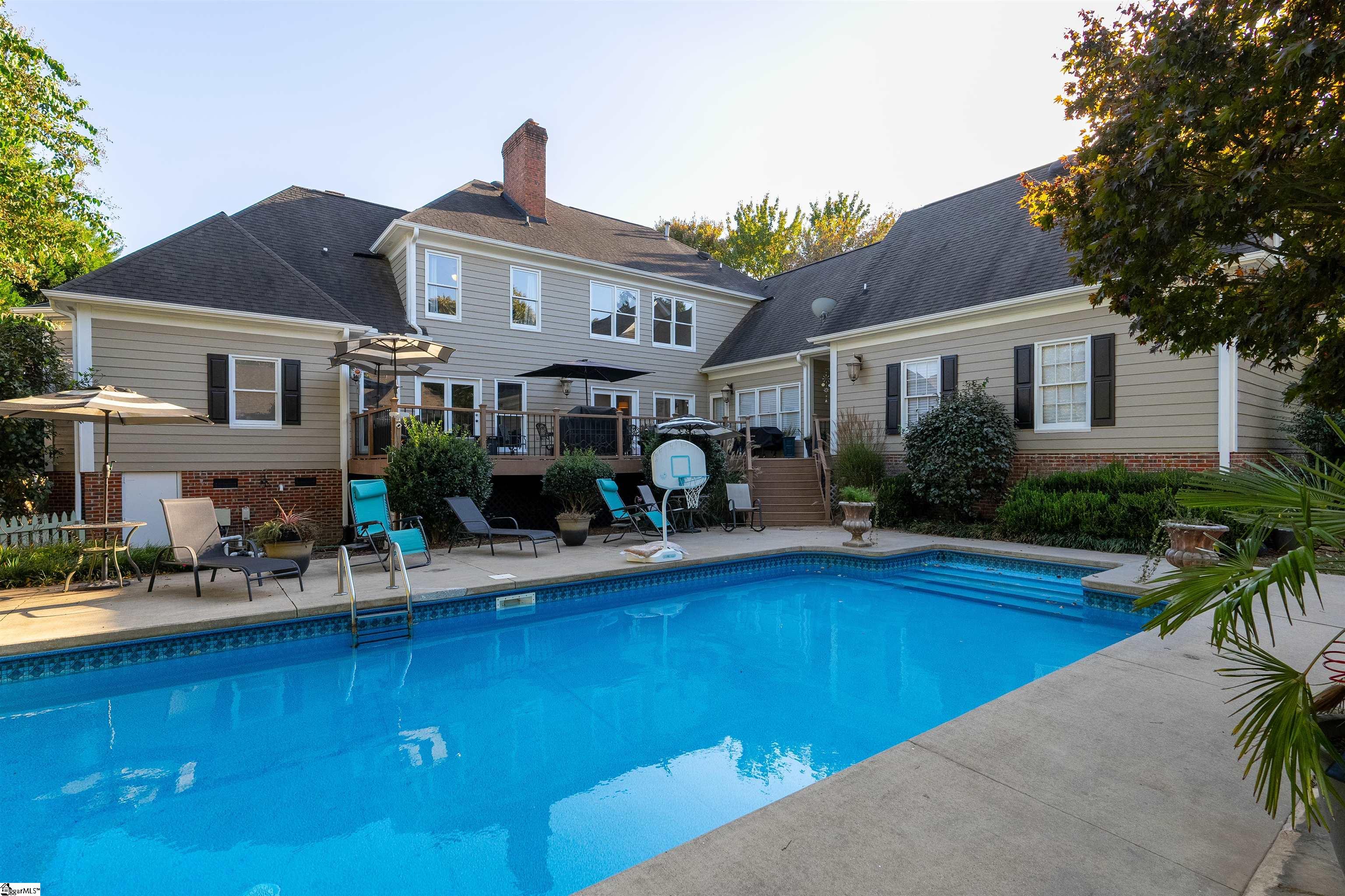 501 Meadowsweet Lane