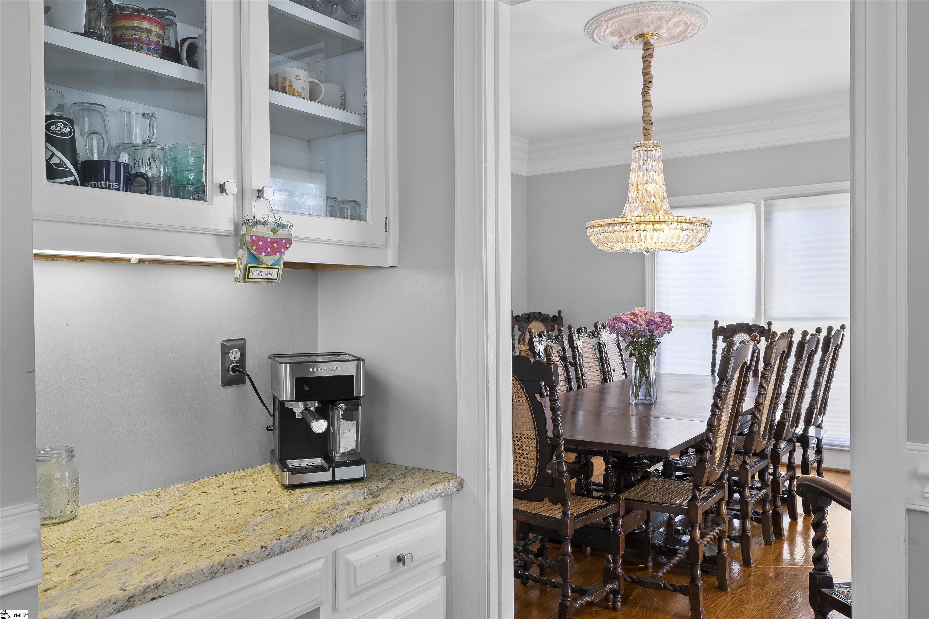 501 Meadowsweet Lane