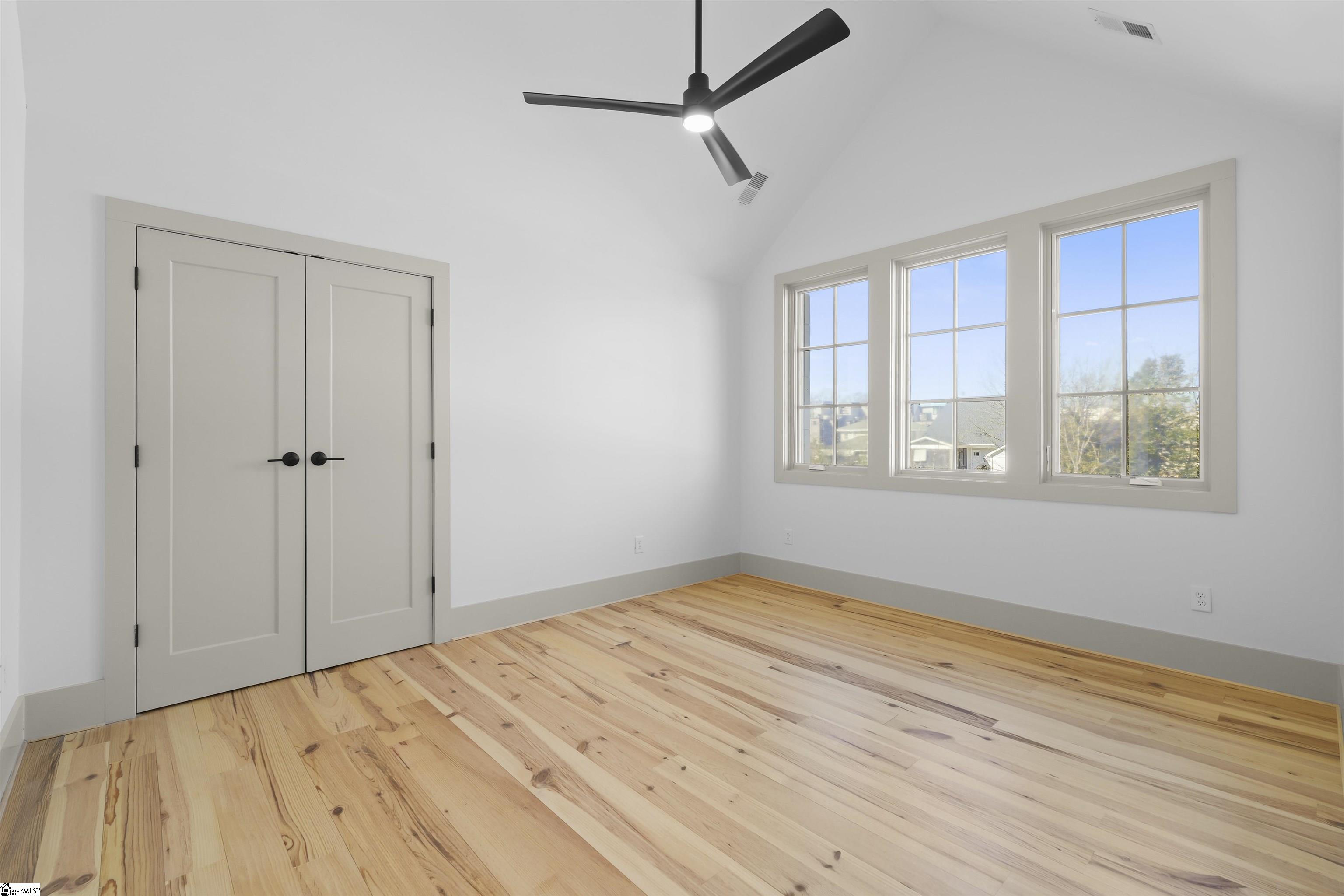 34 Claussen Avenue