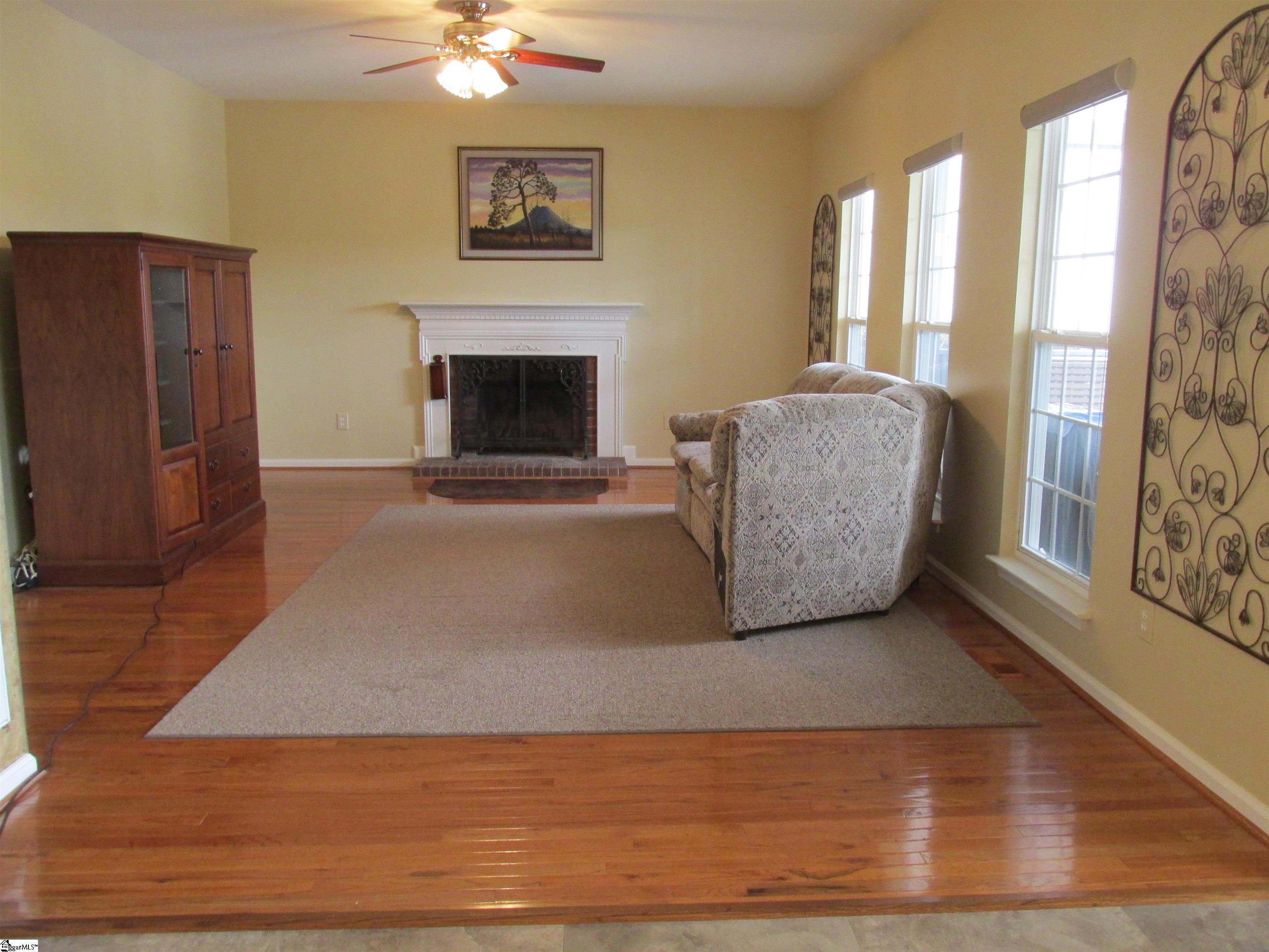 106 Pepperwood Drive