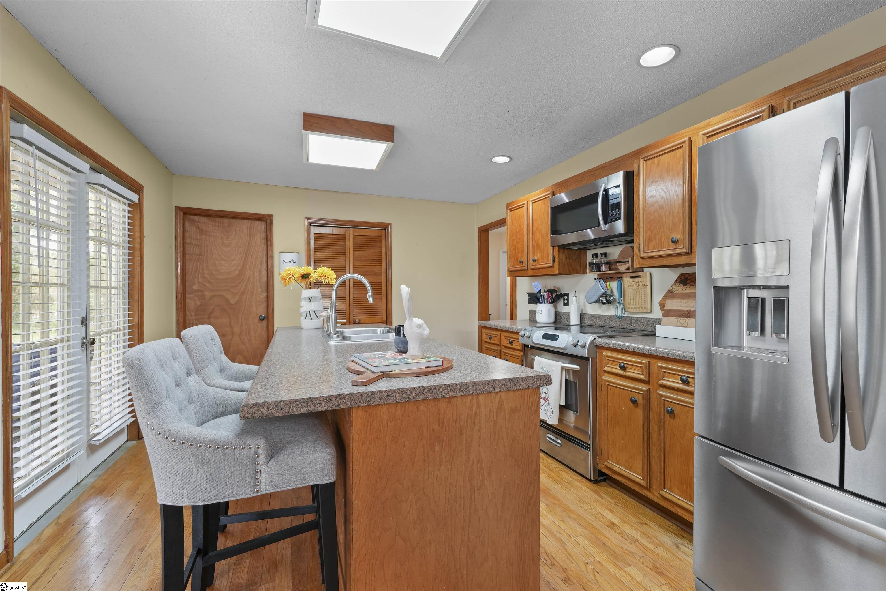 101 J Pearle Court