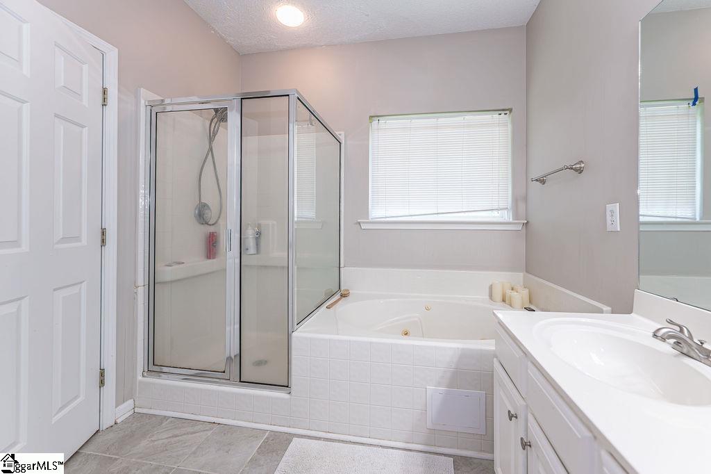 27 N Orchard Farms Avenue