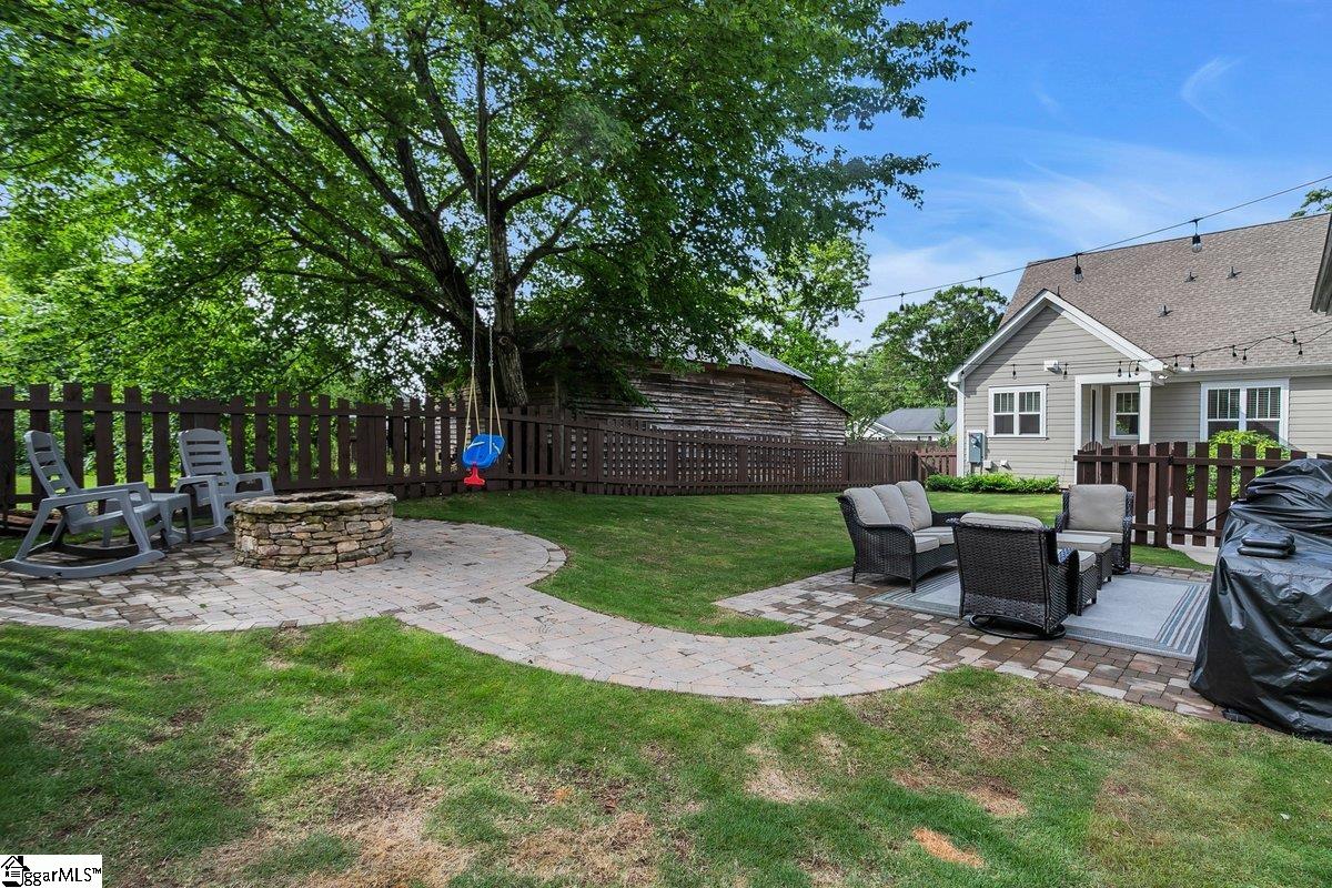 104 Andrews Lane