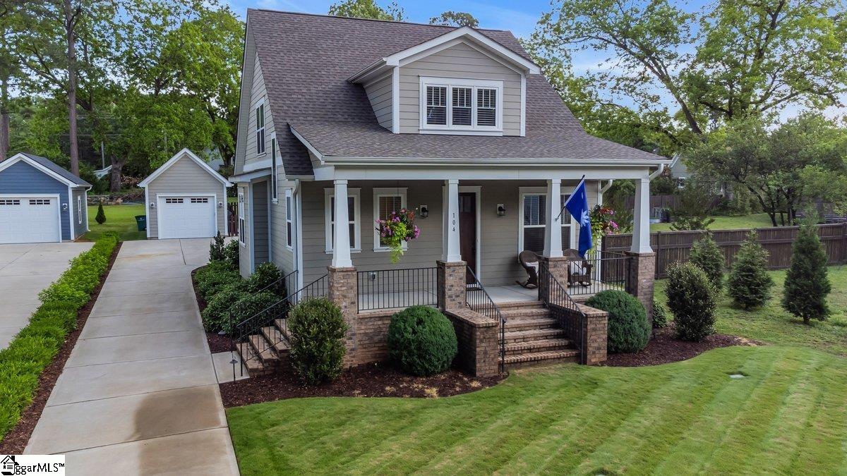 104 Andrews Lane