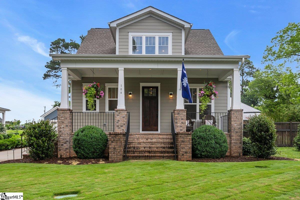 104 Andrews Lane