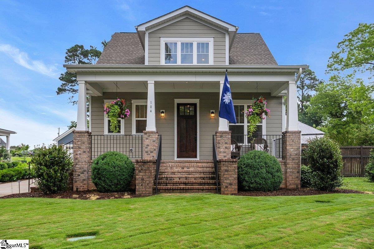 104 Andrews Lane