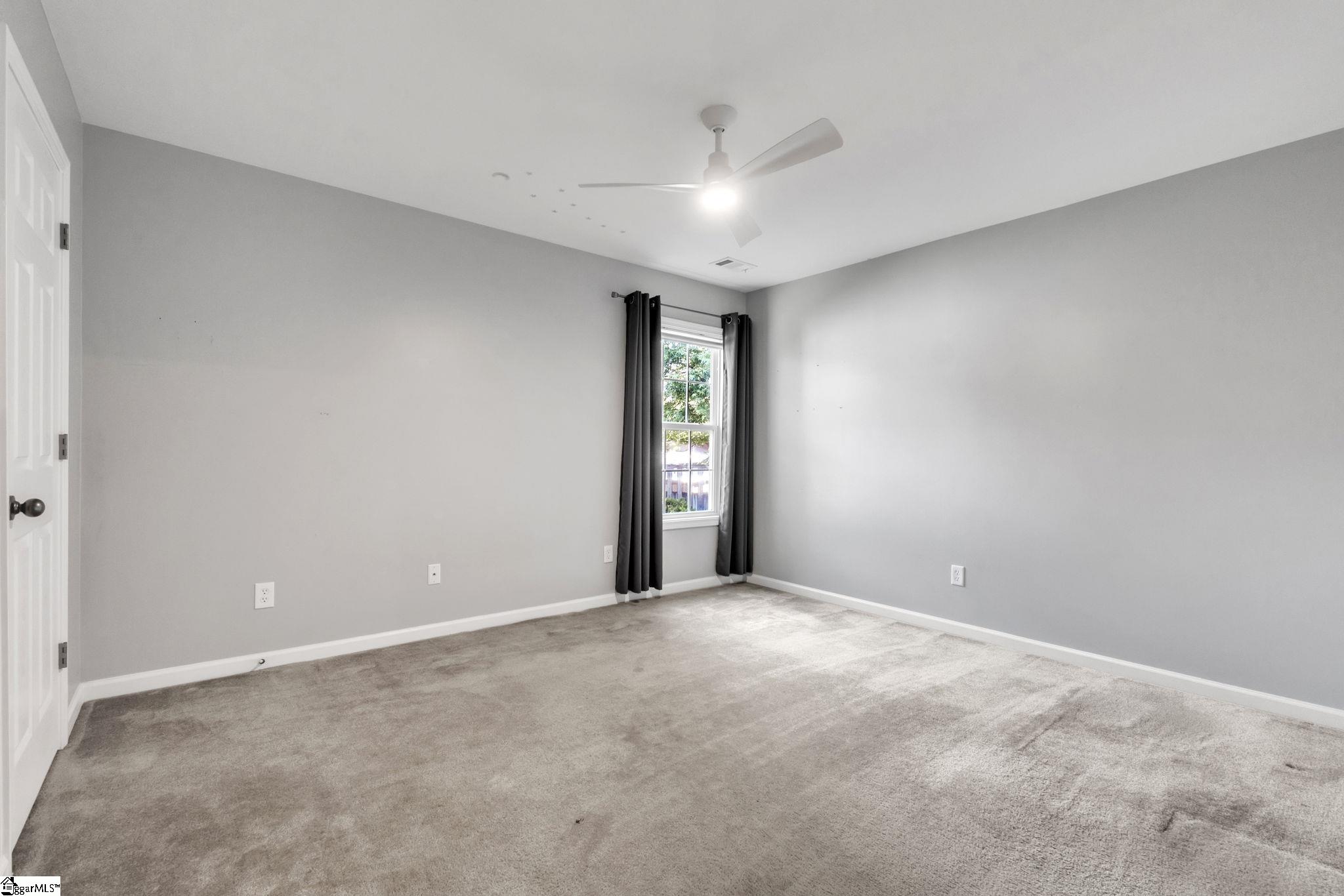 14 Kinderwood Court
