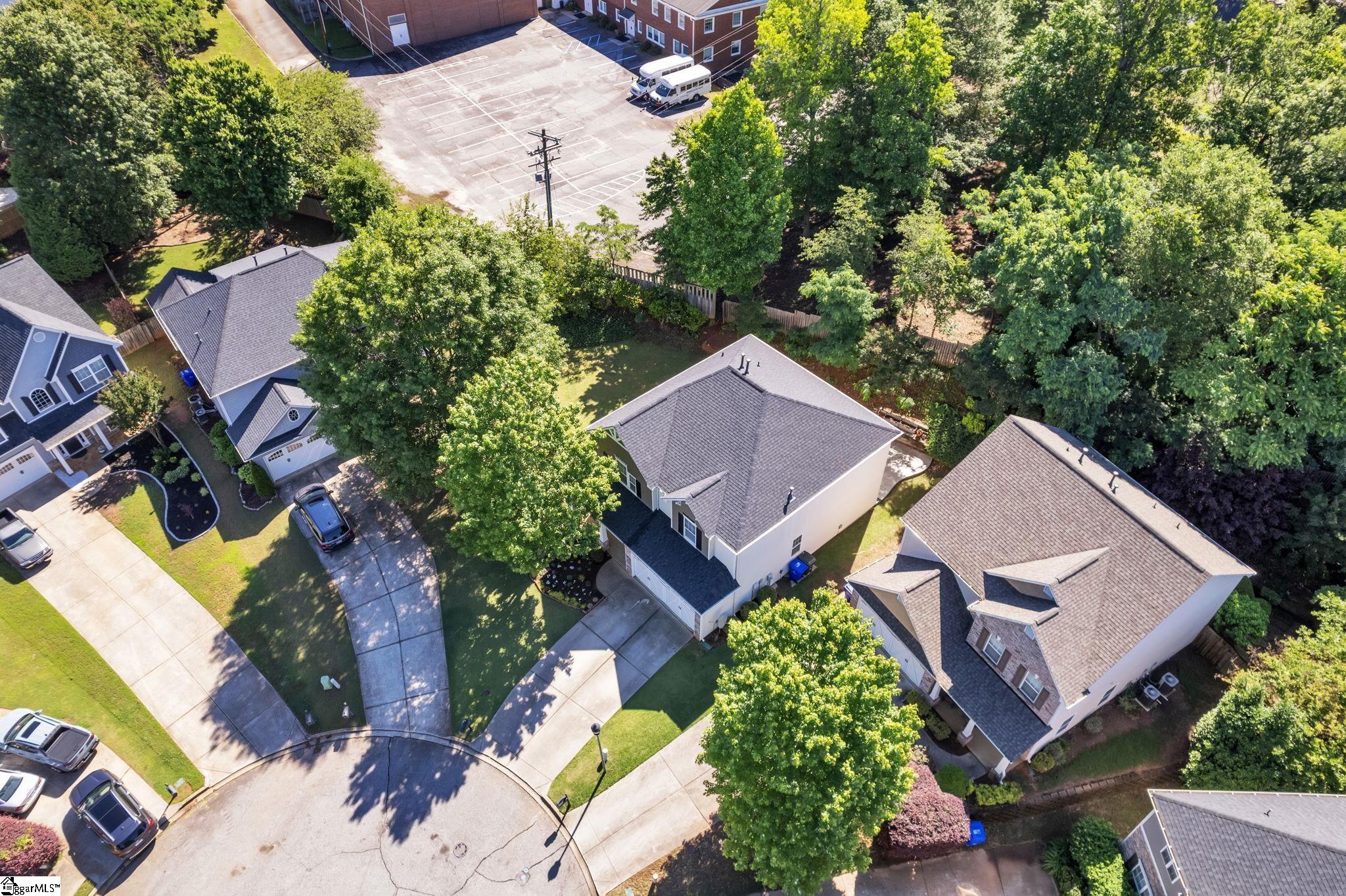 14 Kinderwood Court
