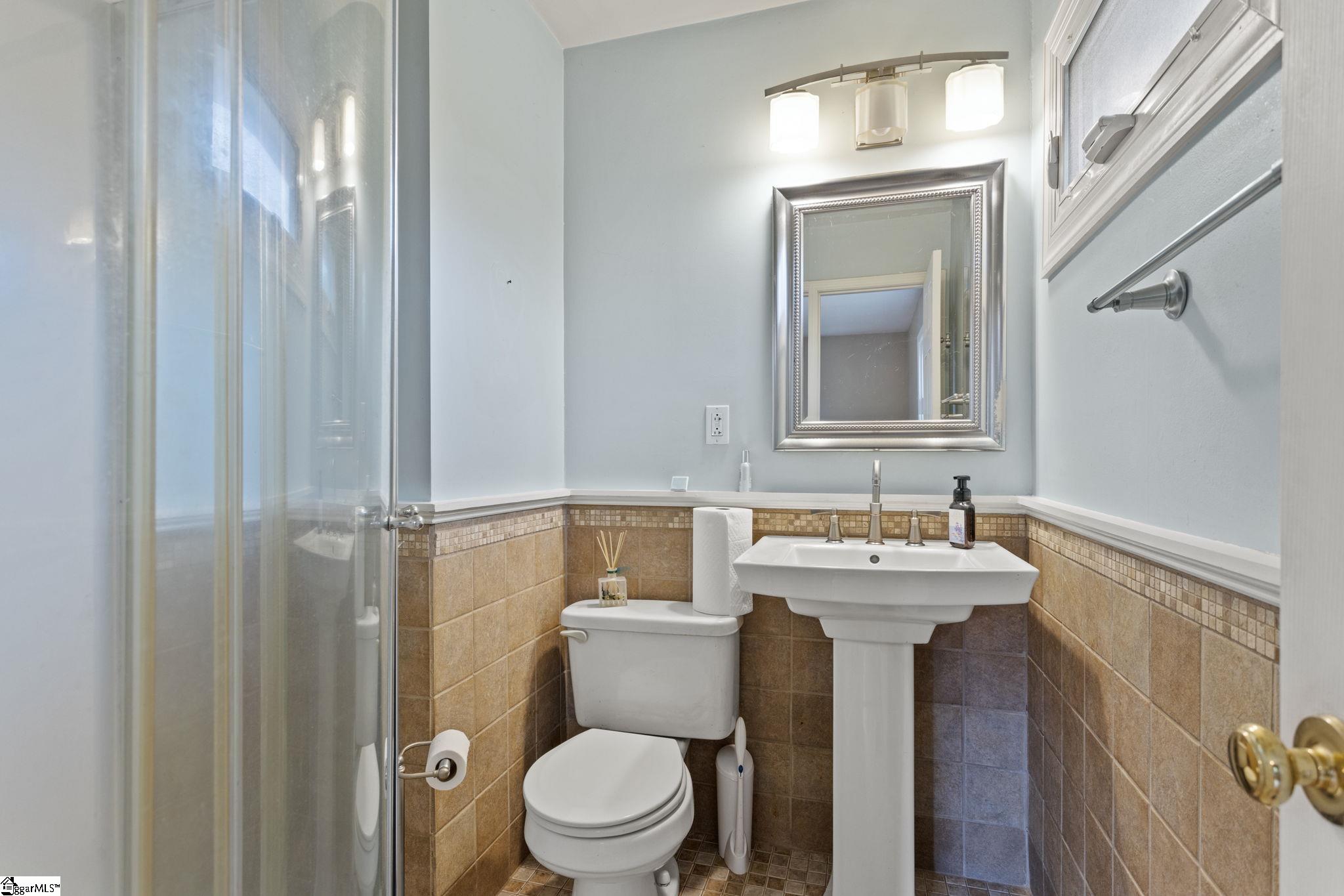 121 Oak Hill Drive