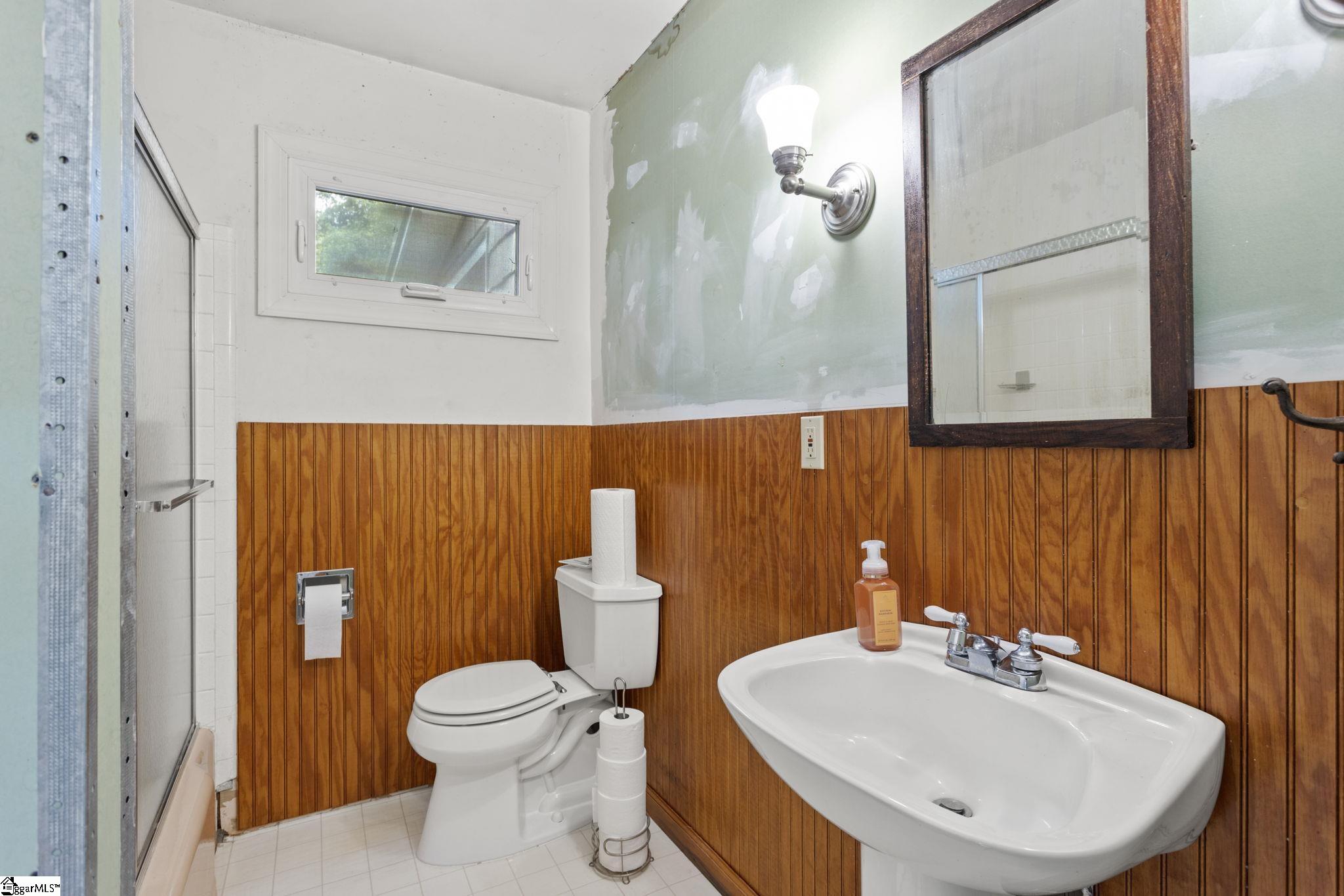 121 Oak Hill Drive