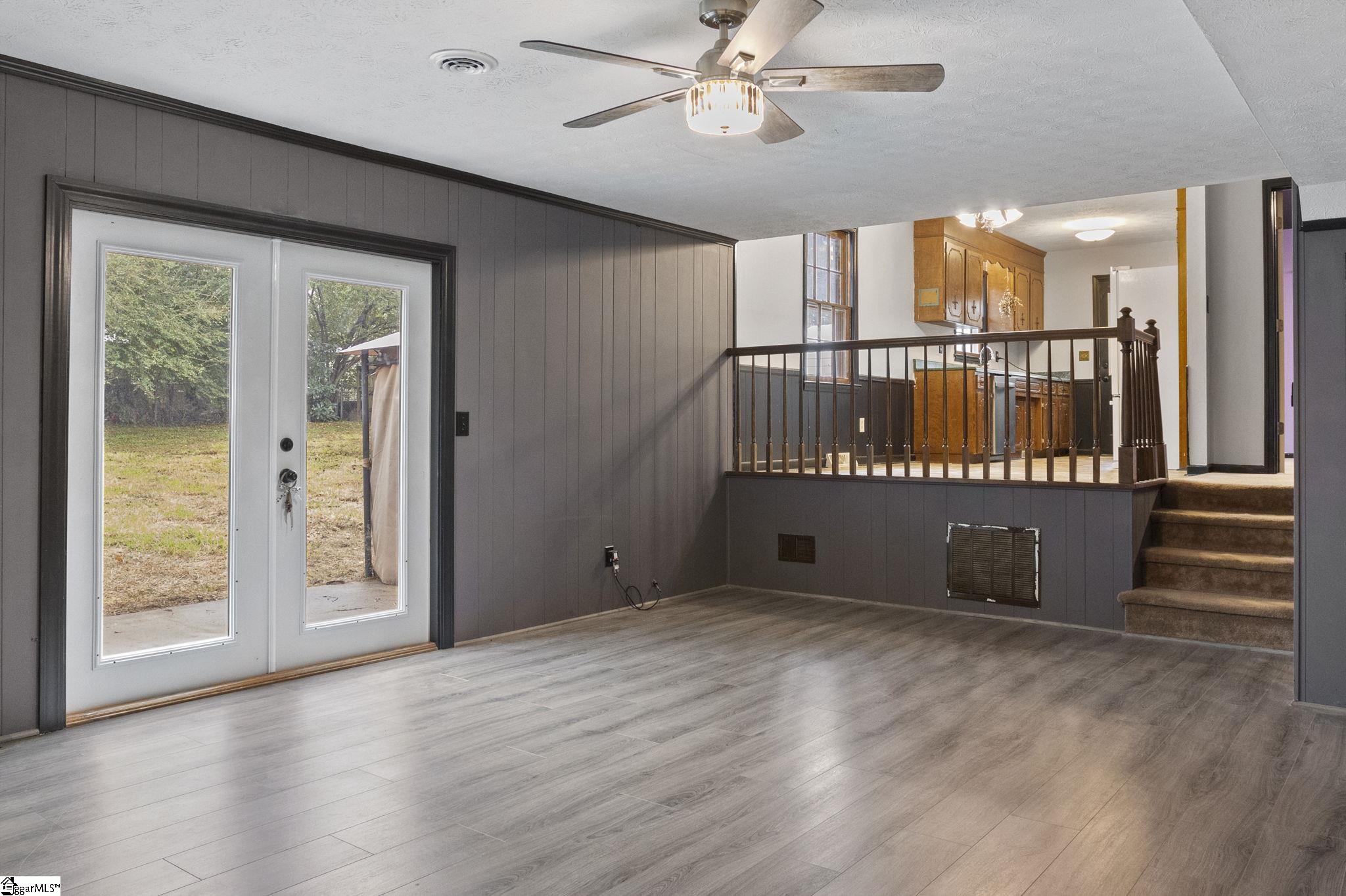 108 Beaverdale Court