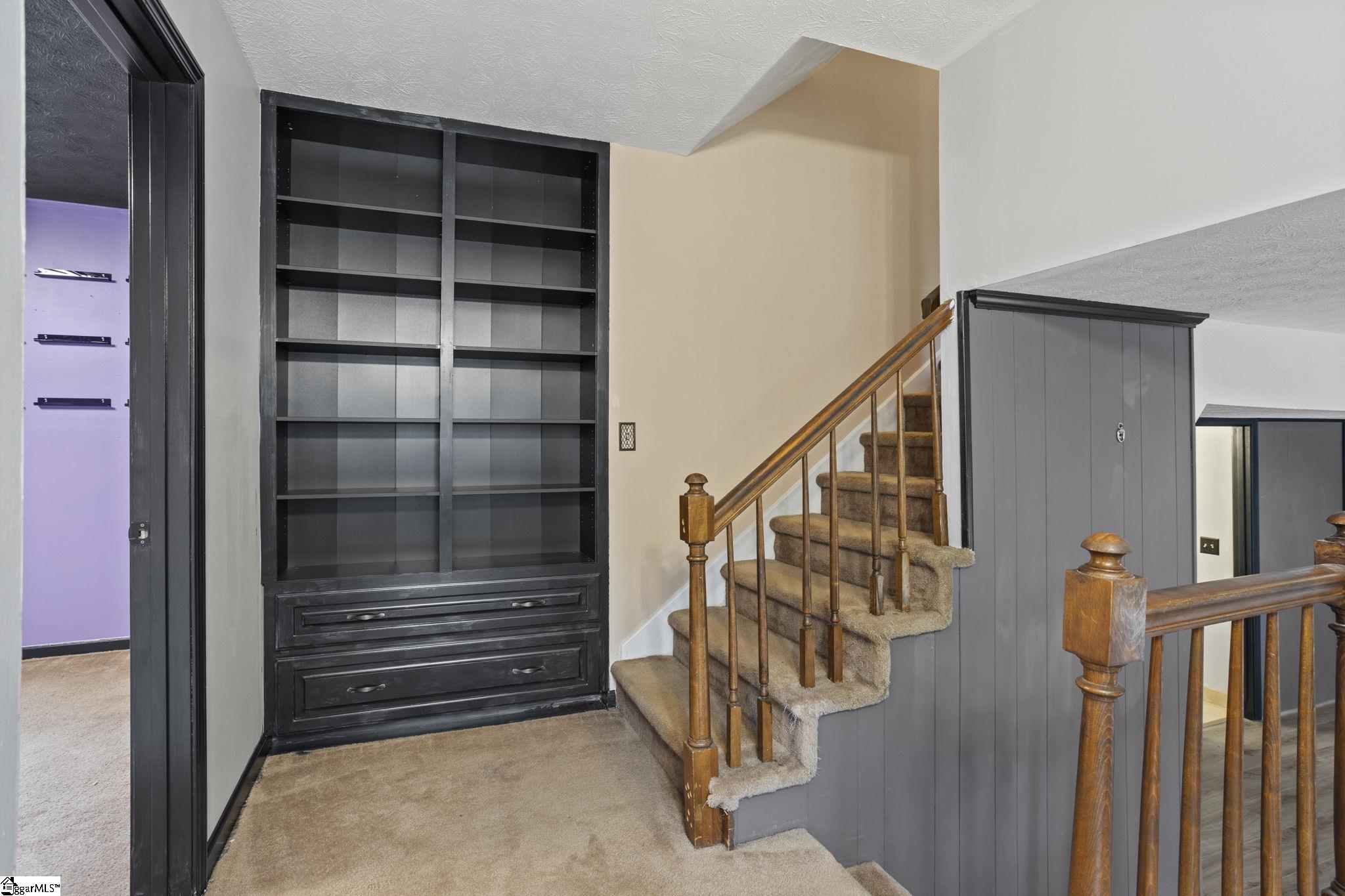 108 Beaverdale Court