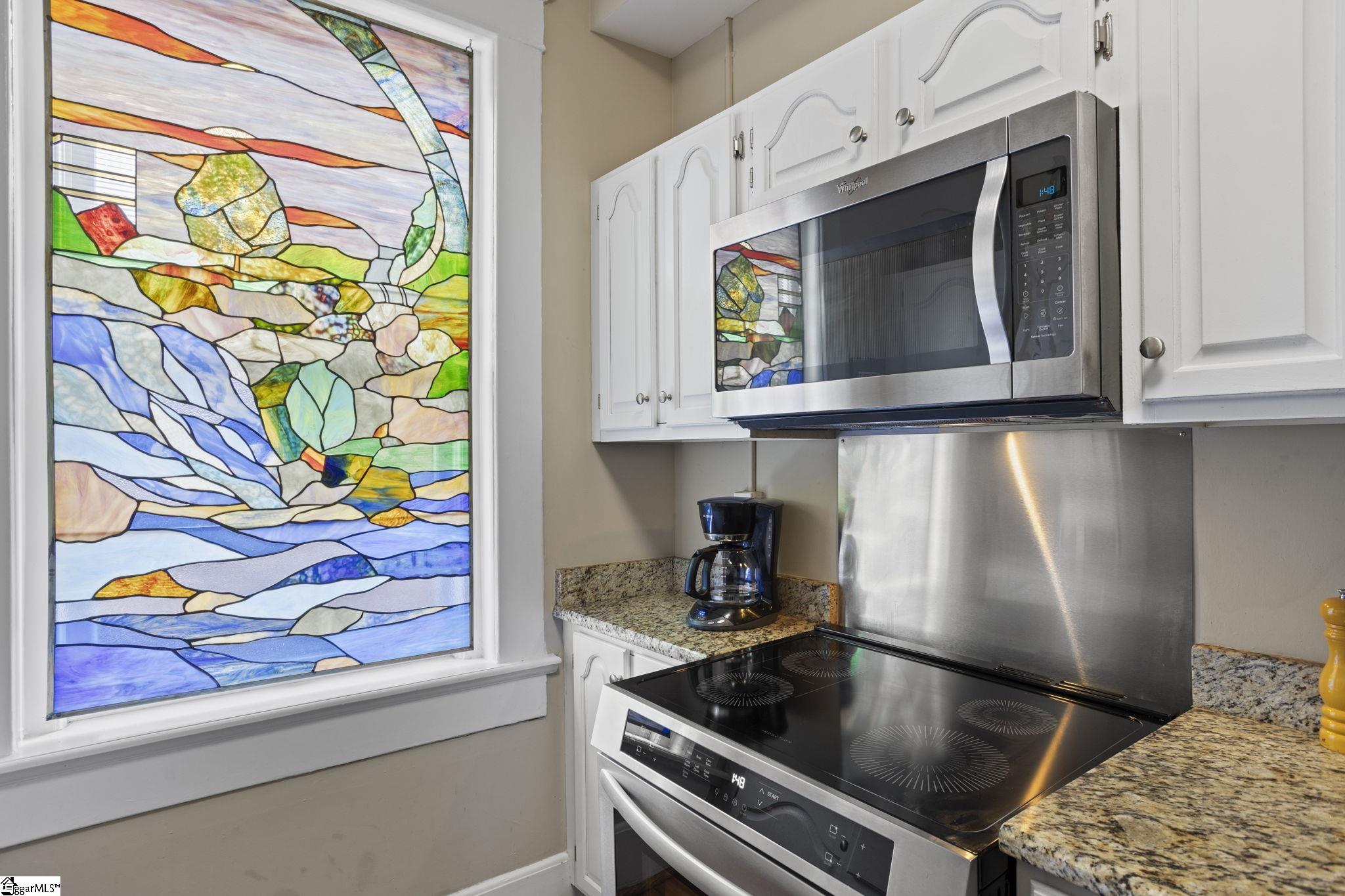 400 E Washington Street Unit 3