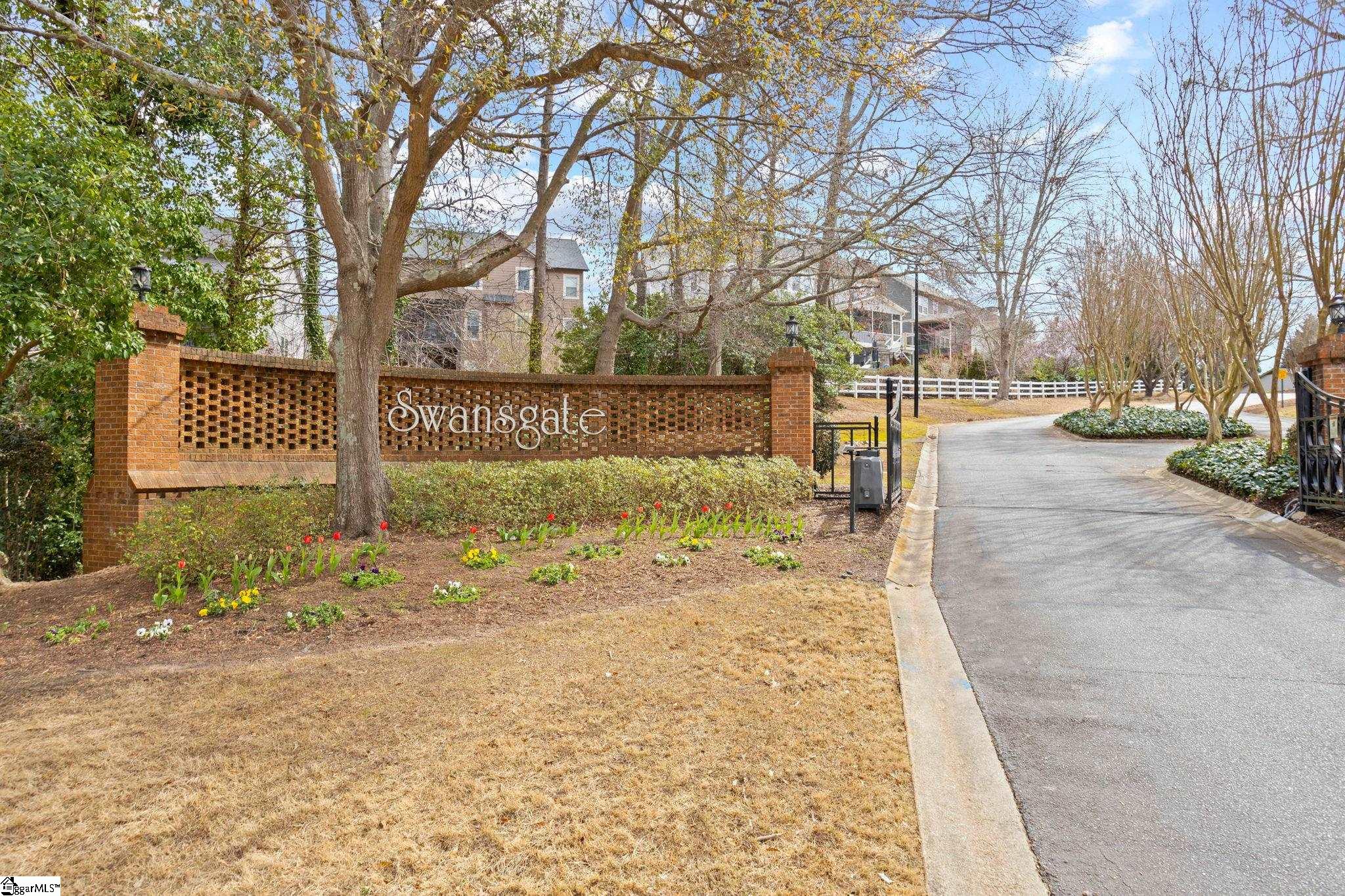 108 Swansgate Place