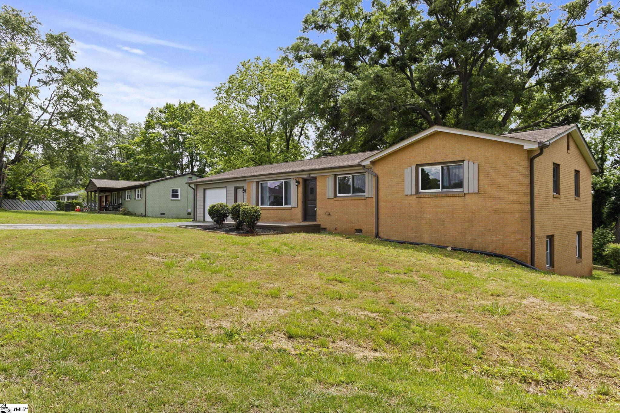 116 E Hill Drive
