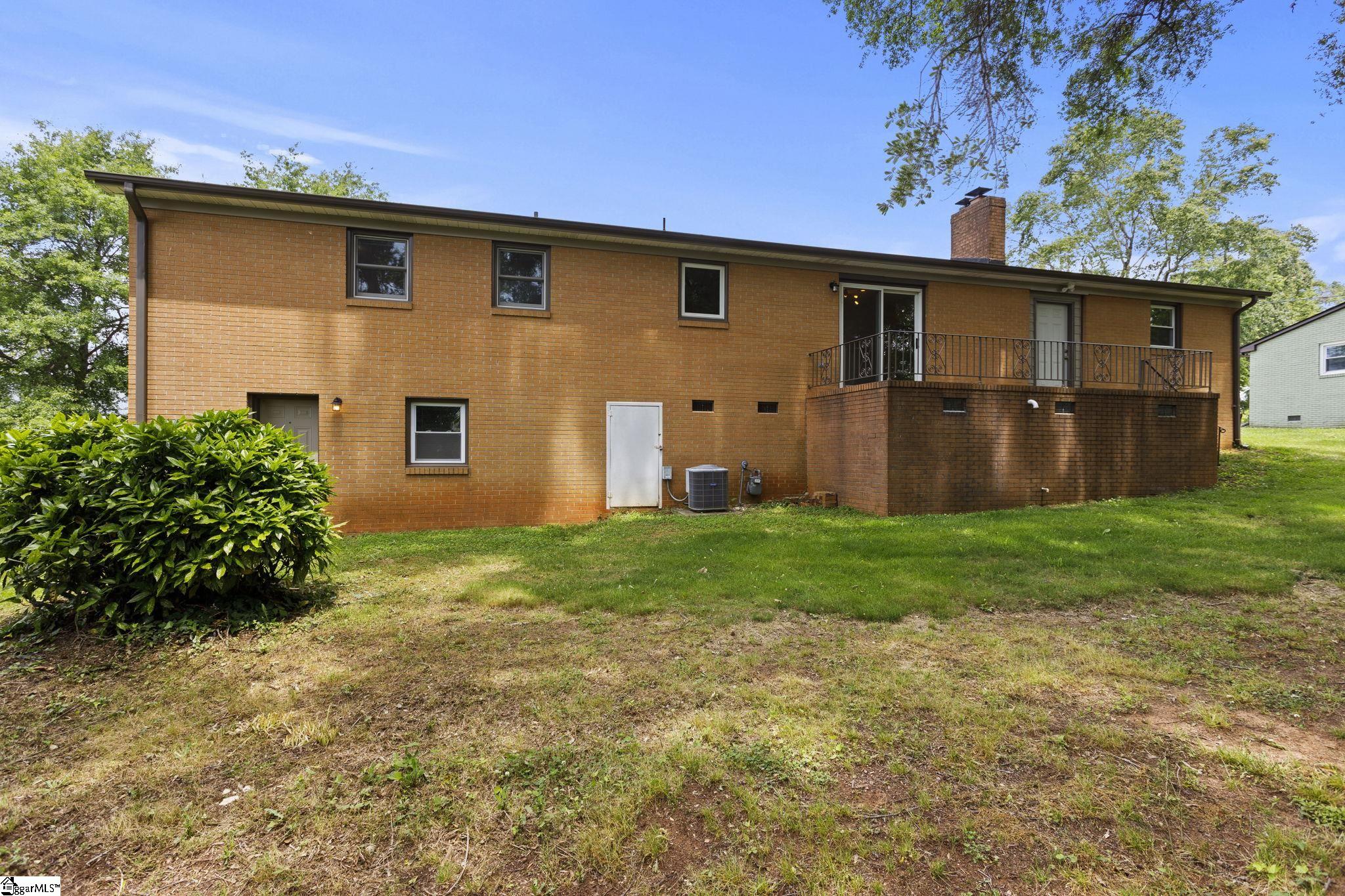 116 E Hill Drive