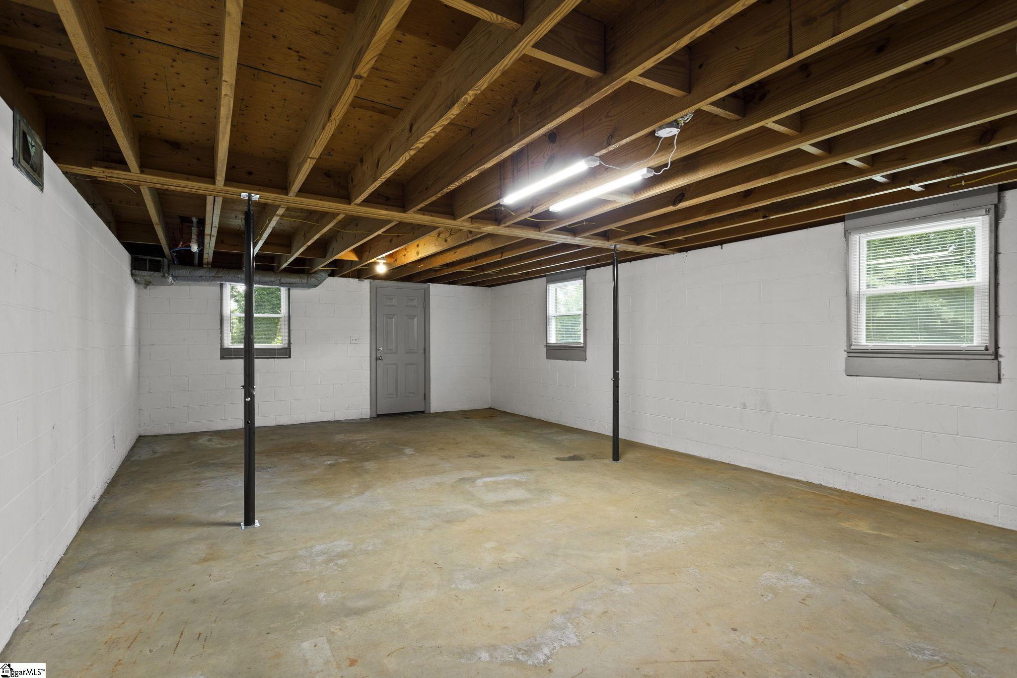 116 E Hill Drive