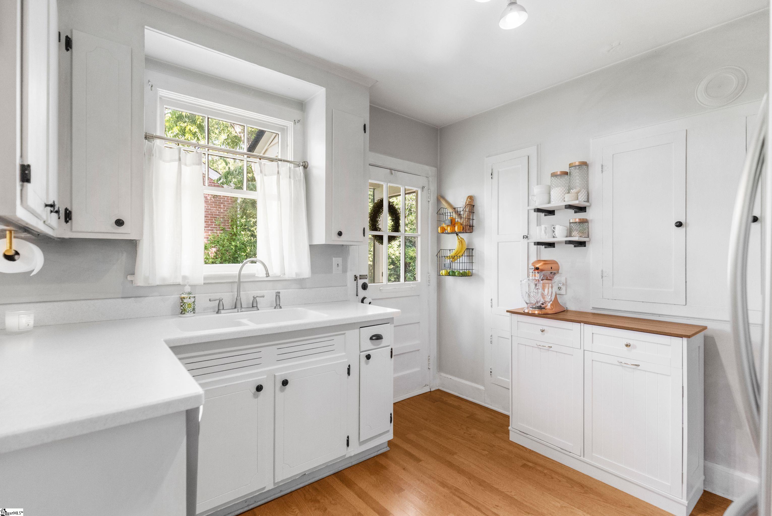 105 E Faris Road